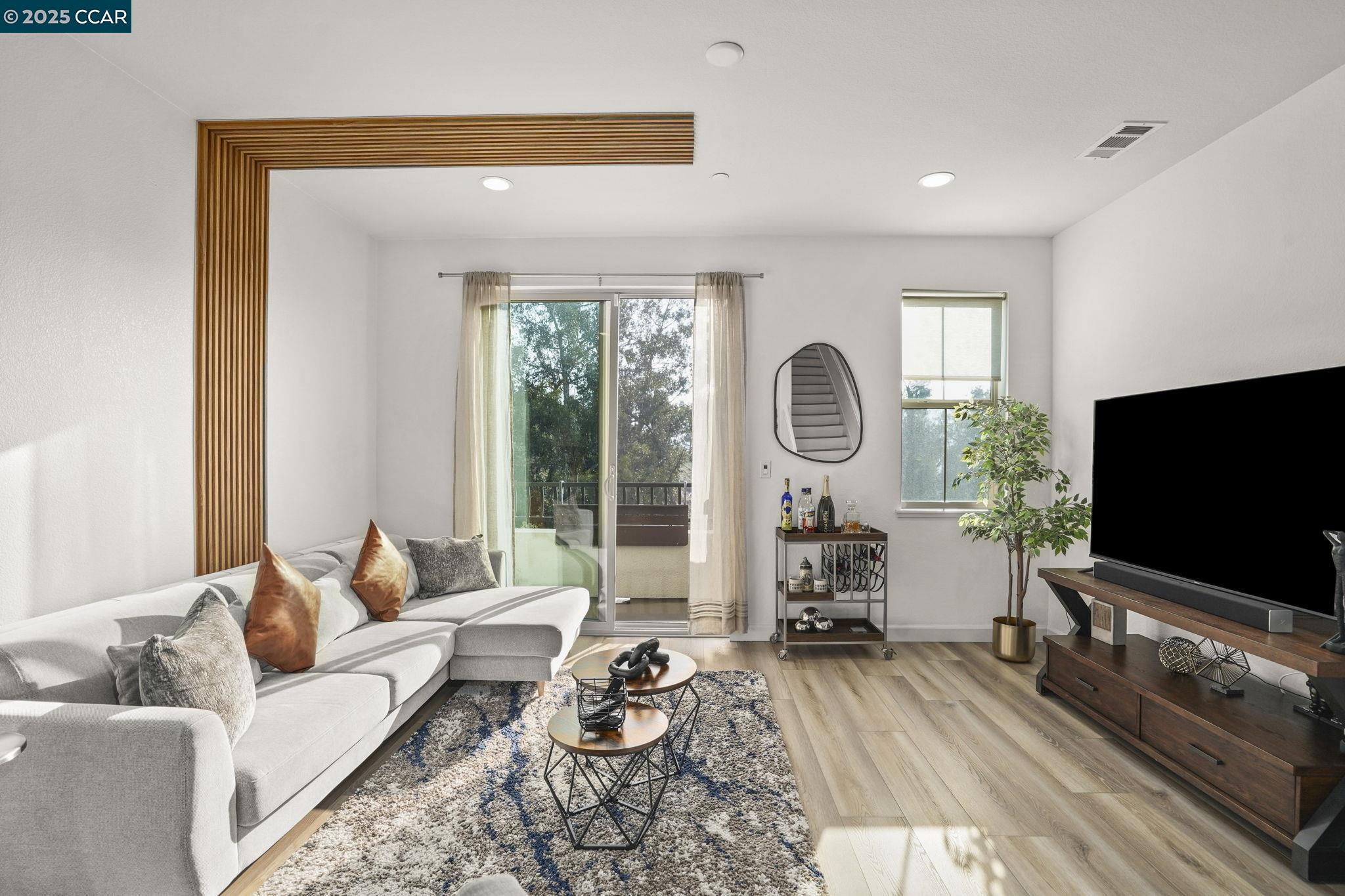 334 Laurel Knoll Dr