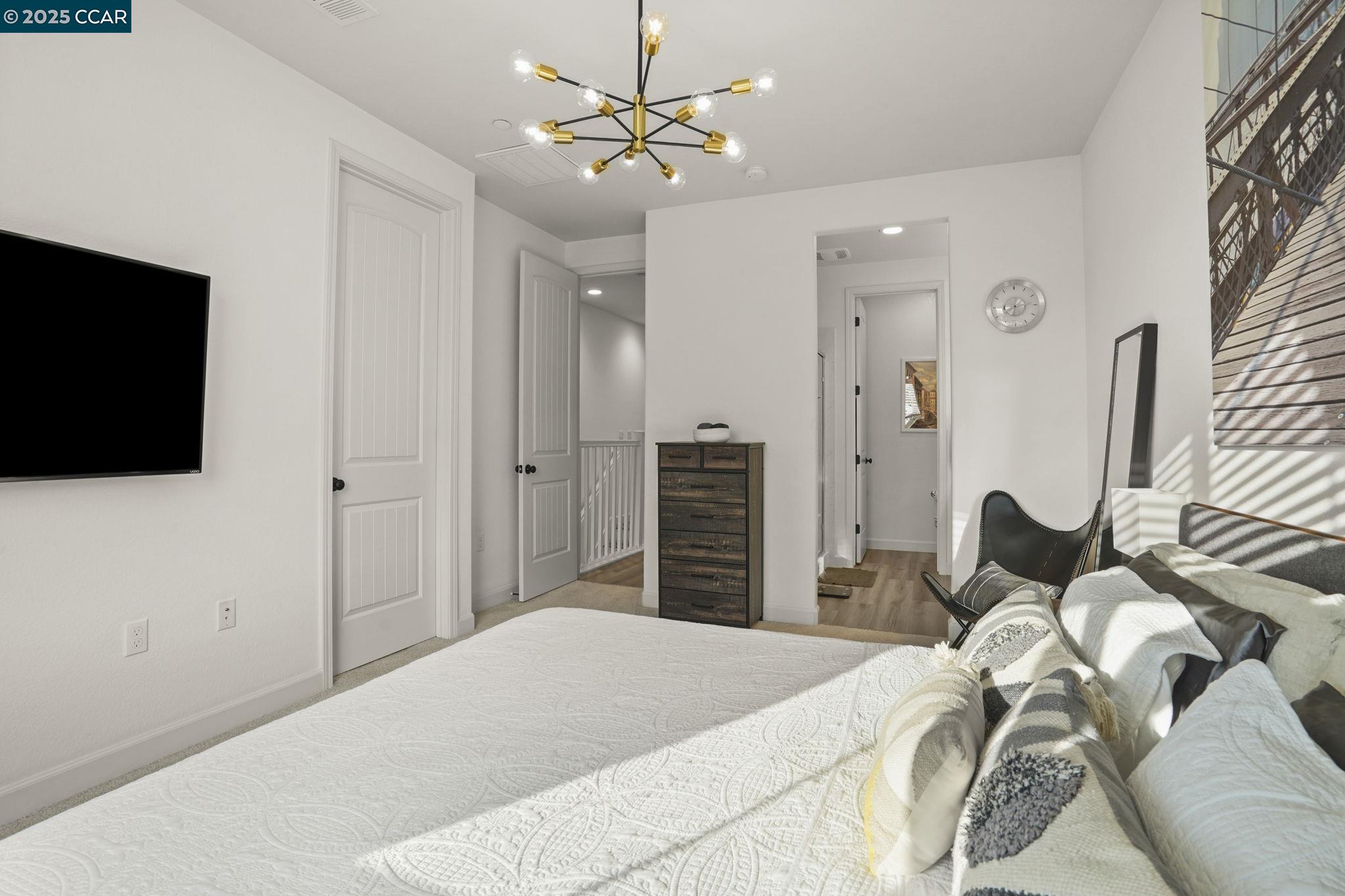 334 Laurel Knoll Dr