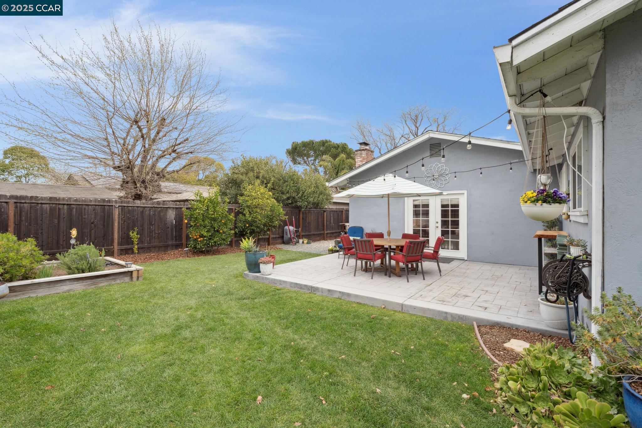 249 Greenwich Dr