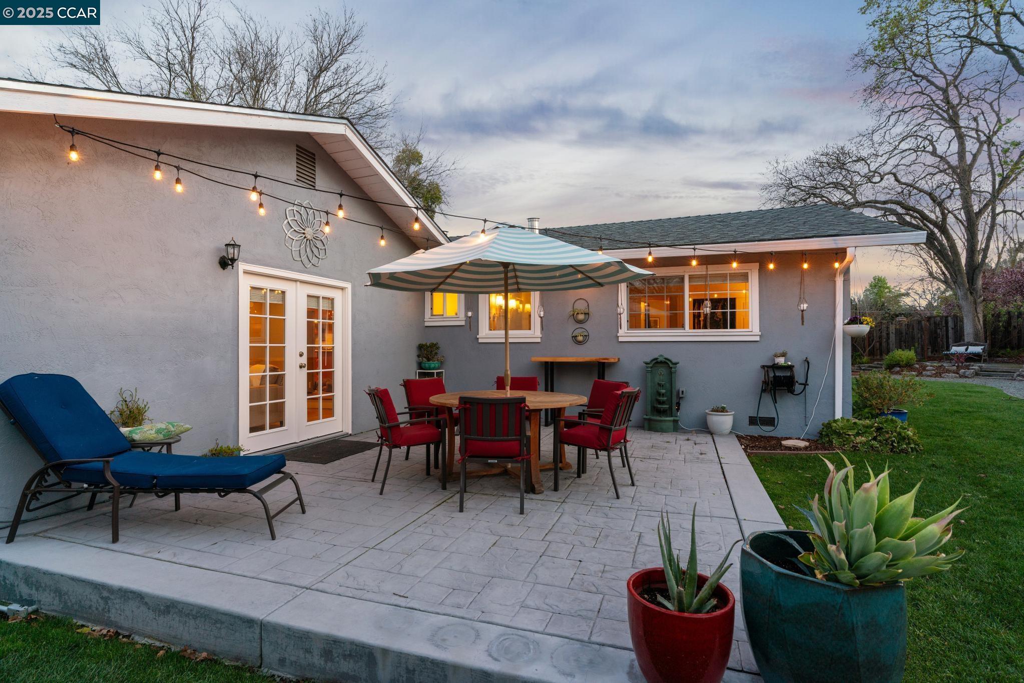 249 Greenwich Dr