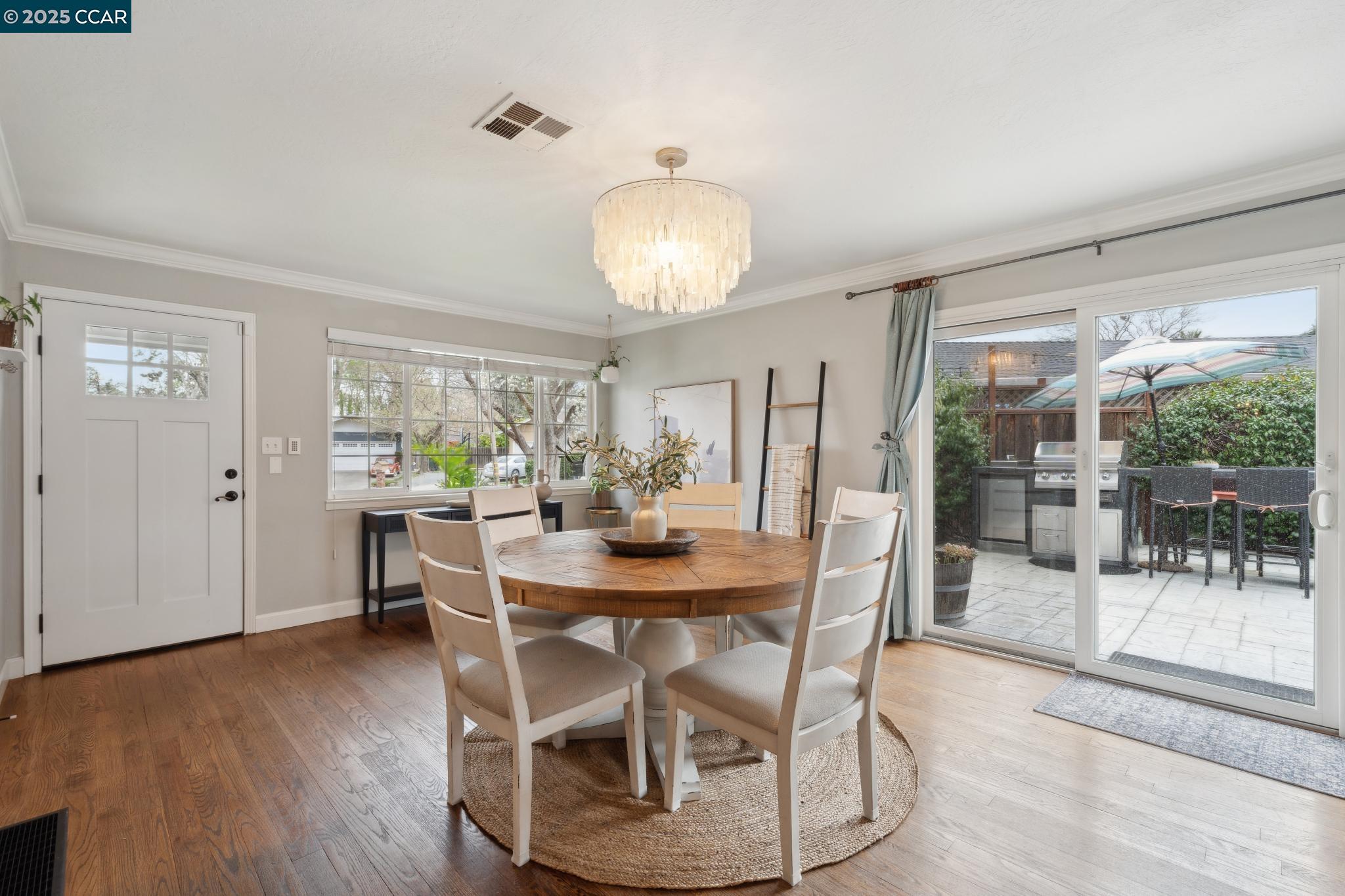 249 Greenwich Dr