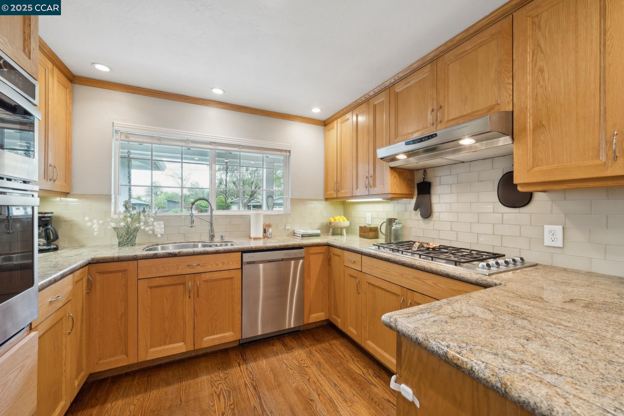 249 Greenwich Dr