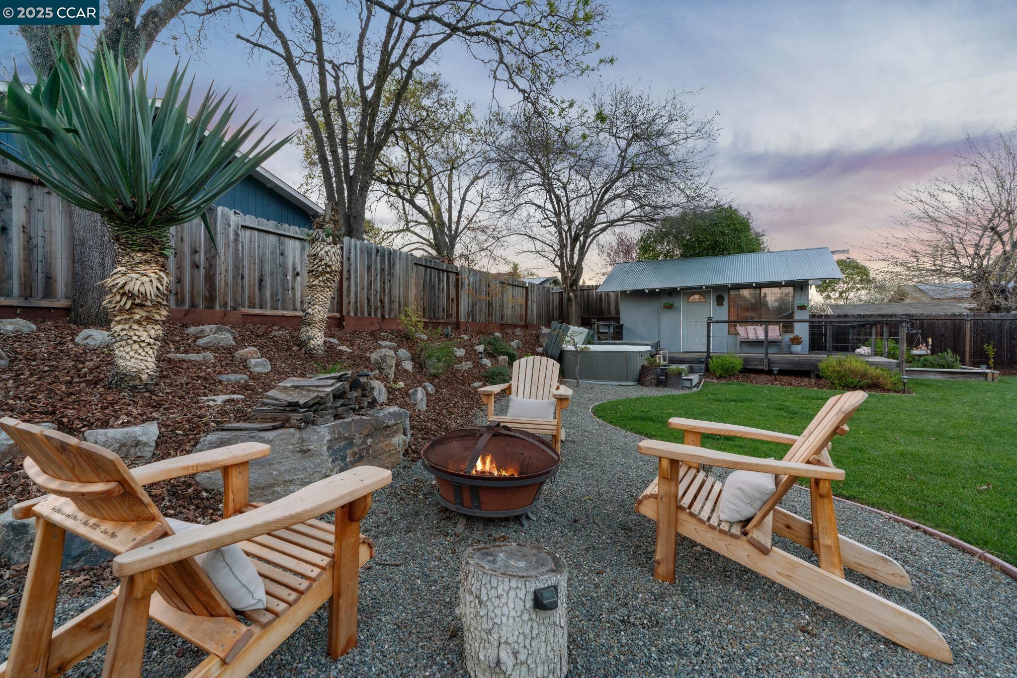 249 Greenwich Dr
