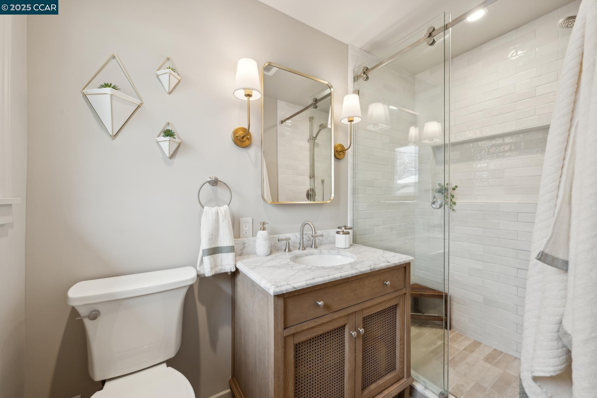 249 Greenwich Dr