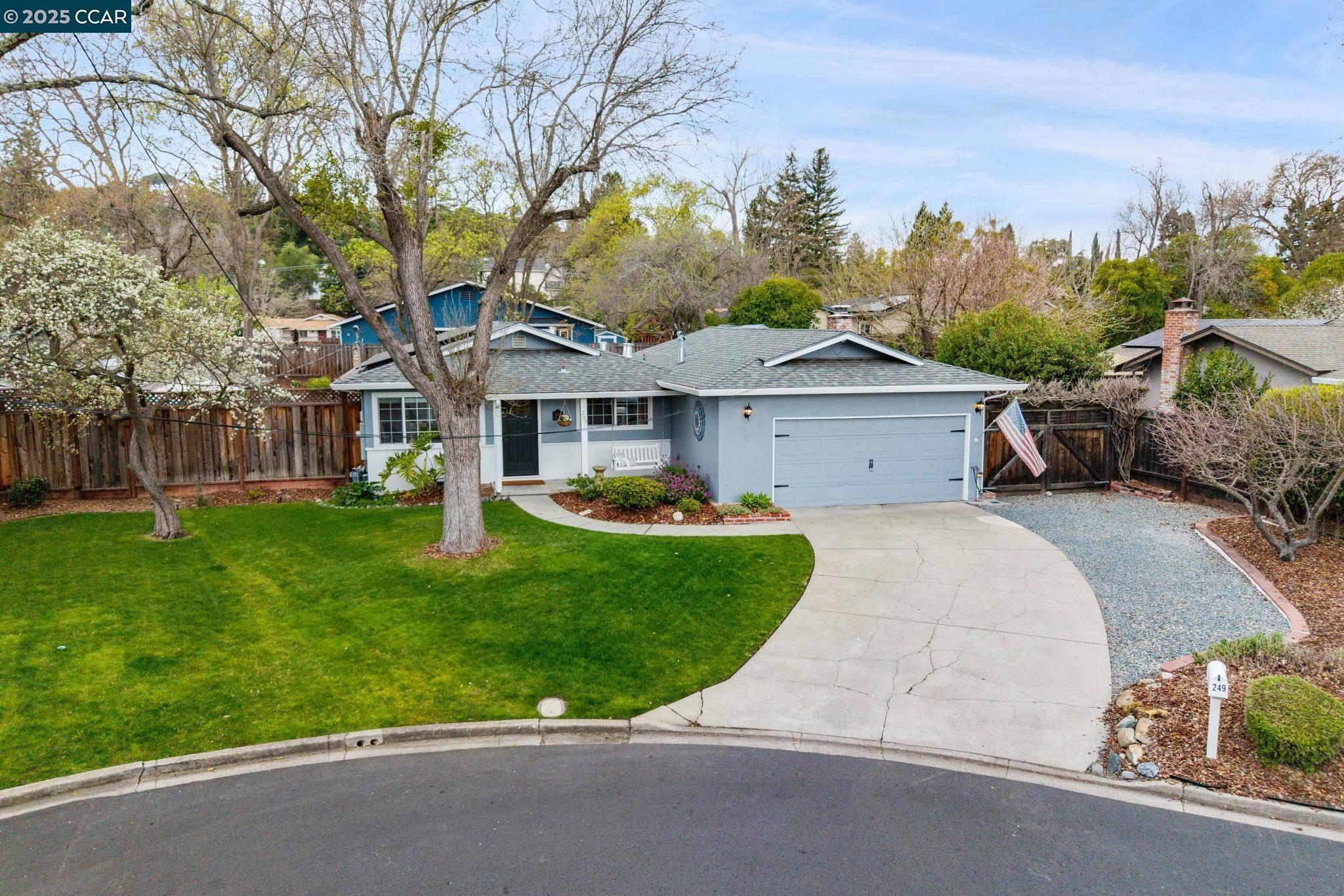 249 Greenwich Dr