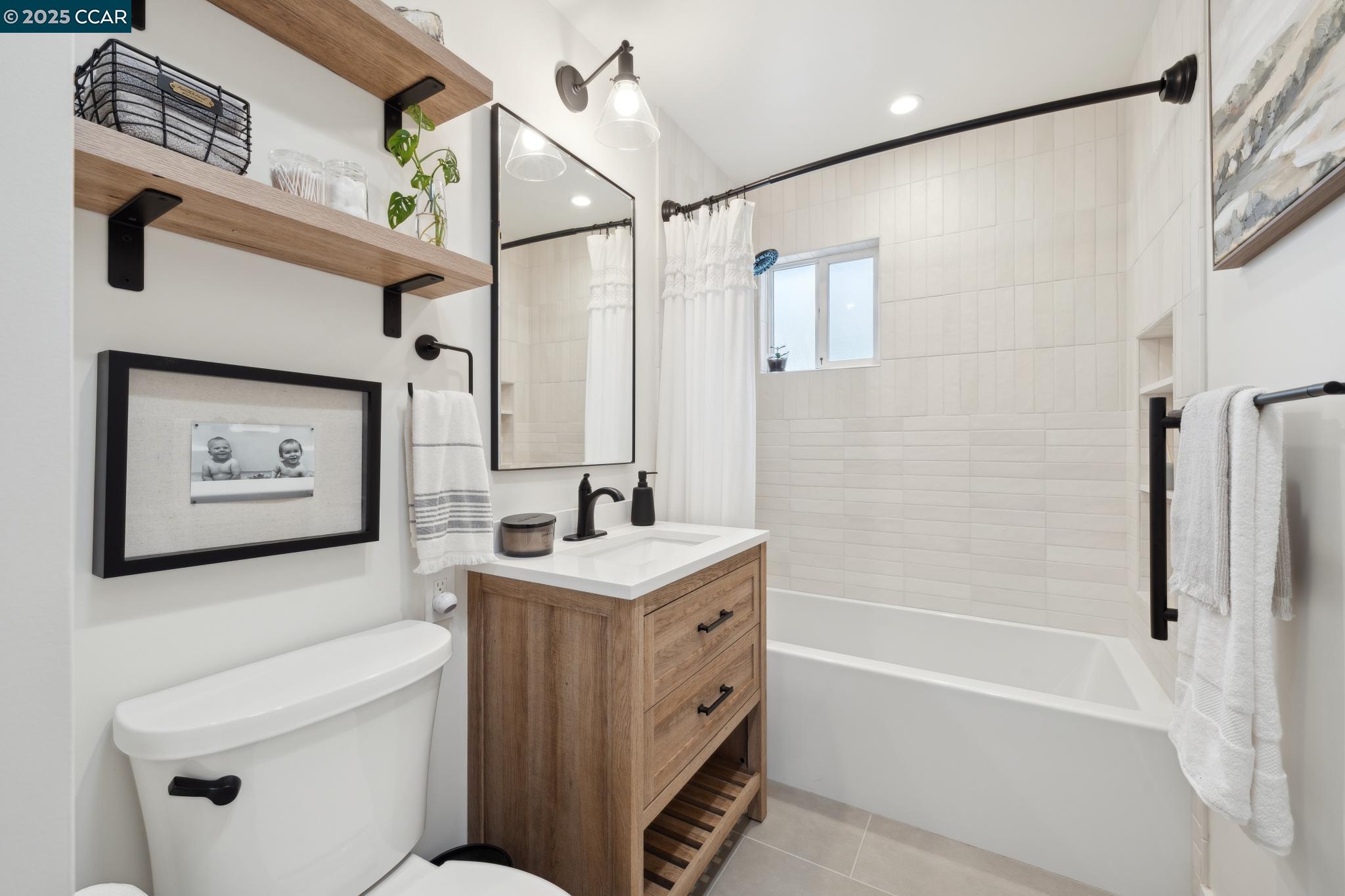 249 Greenwich Dr
