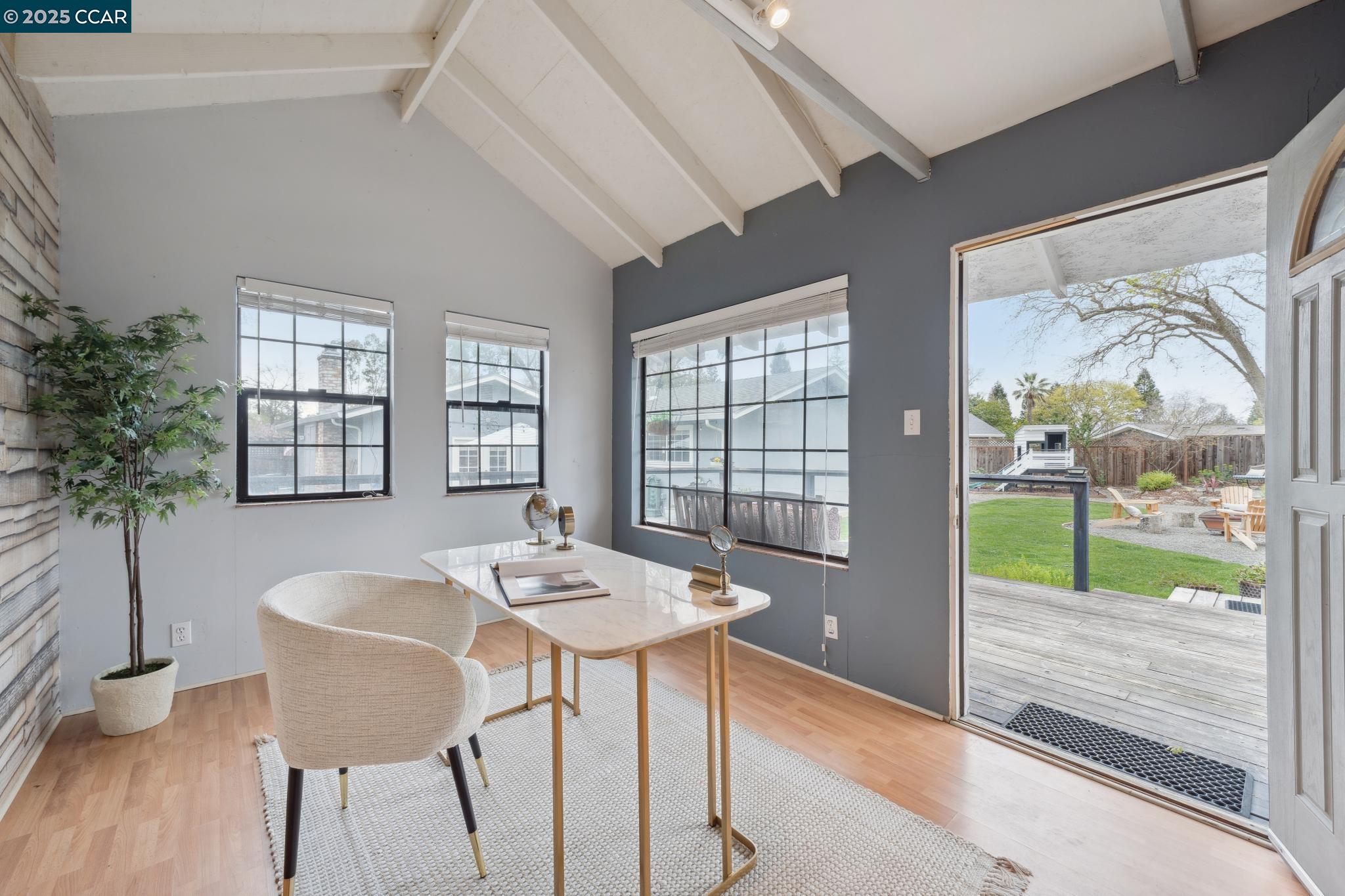 249 Greenwich Dr