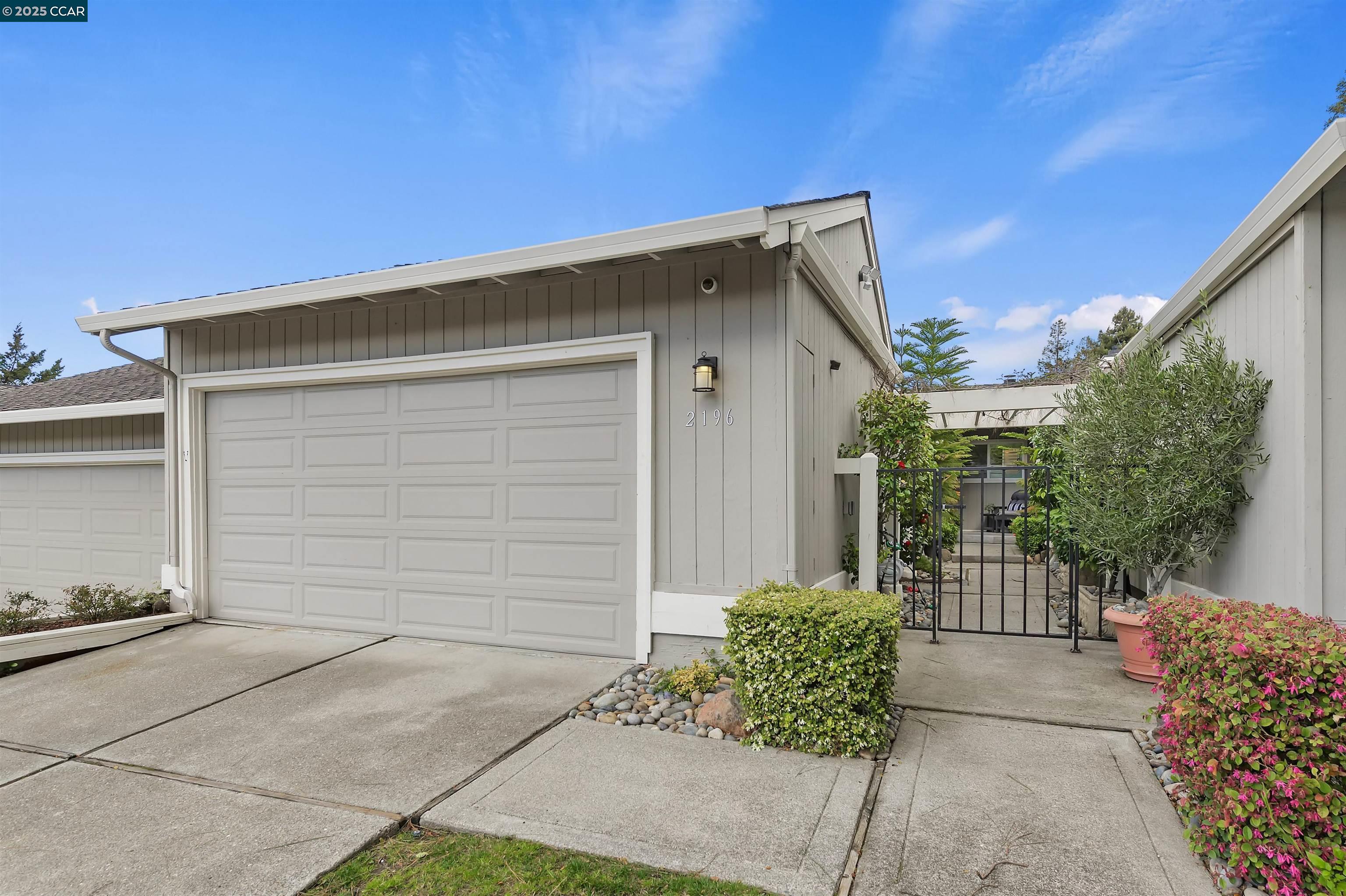 2196 Myrtle Beach Ln