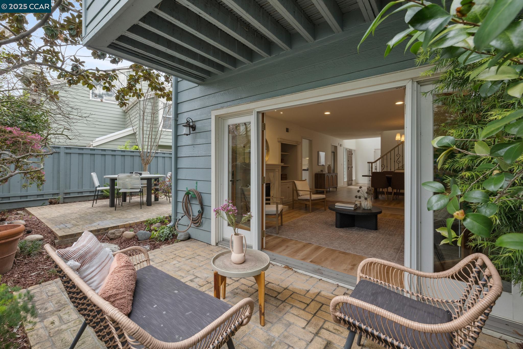 1844 Stratton Cir
