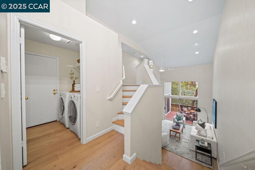 1207 Ridgeview Pl