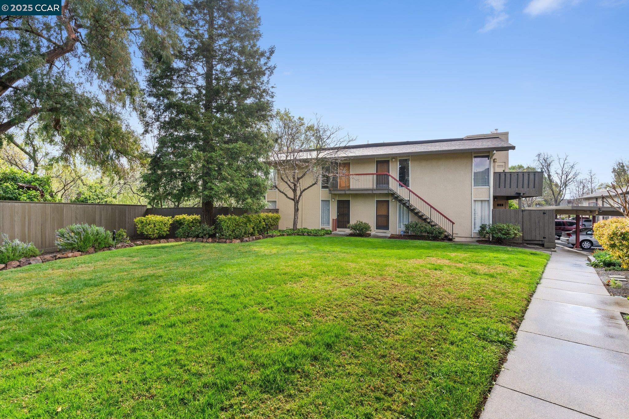 59 Massolo Dr. # H