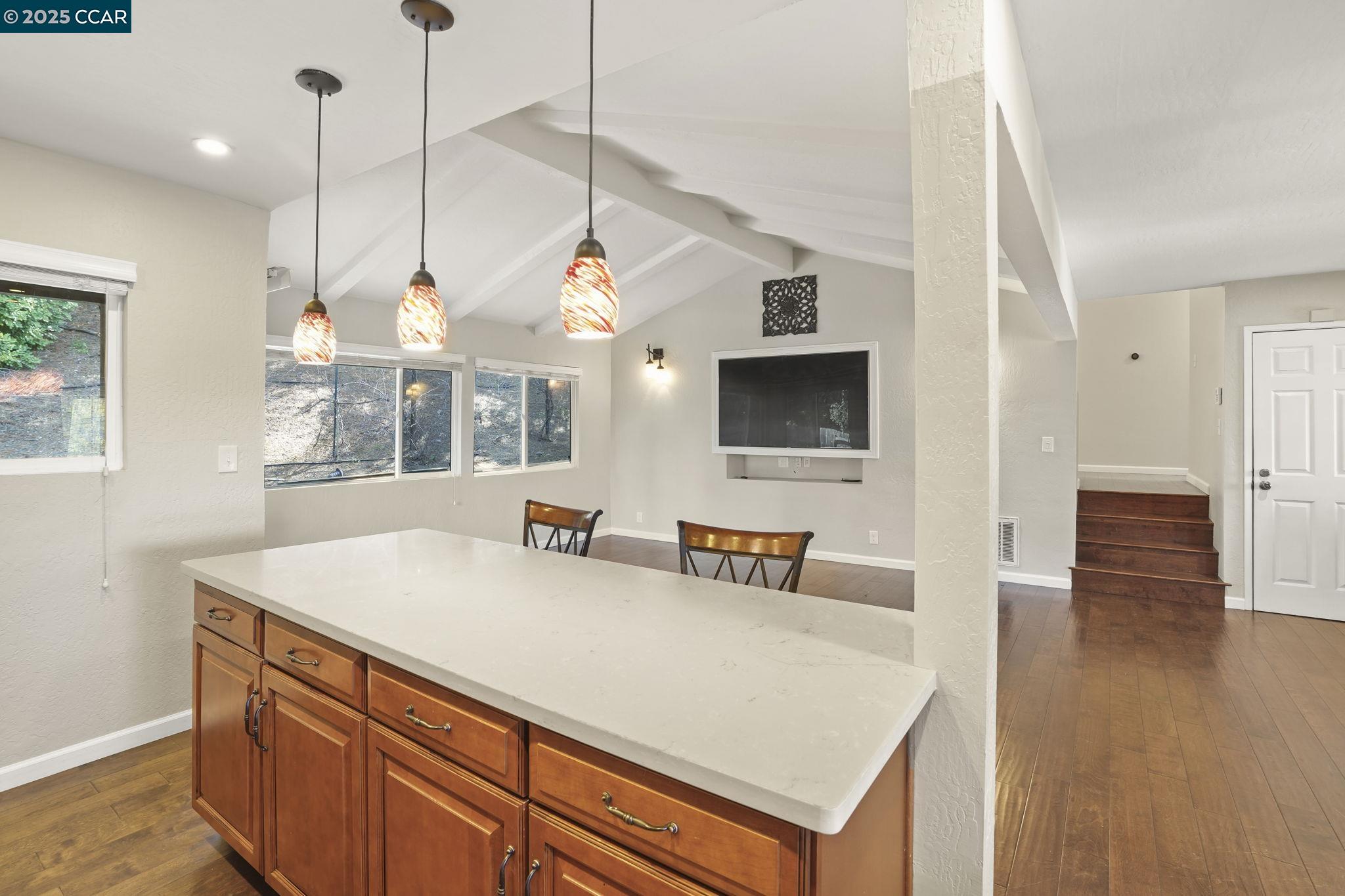 228 Holiday Hills Dr.