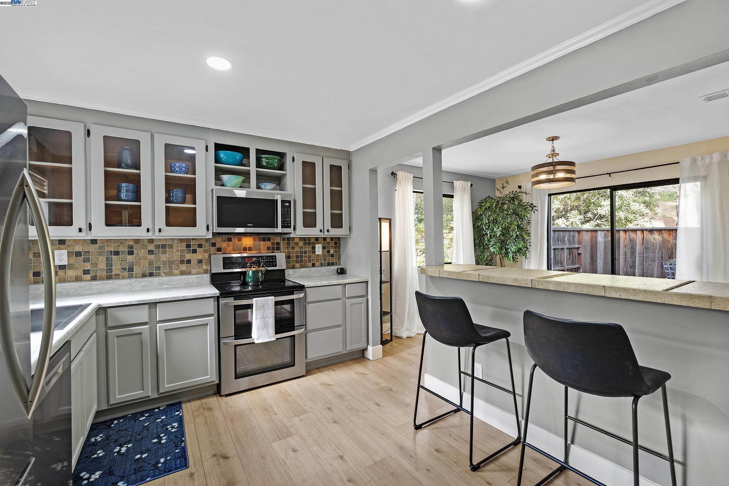 2413 Heatherleaf Ln
