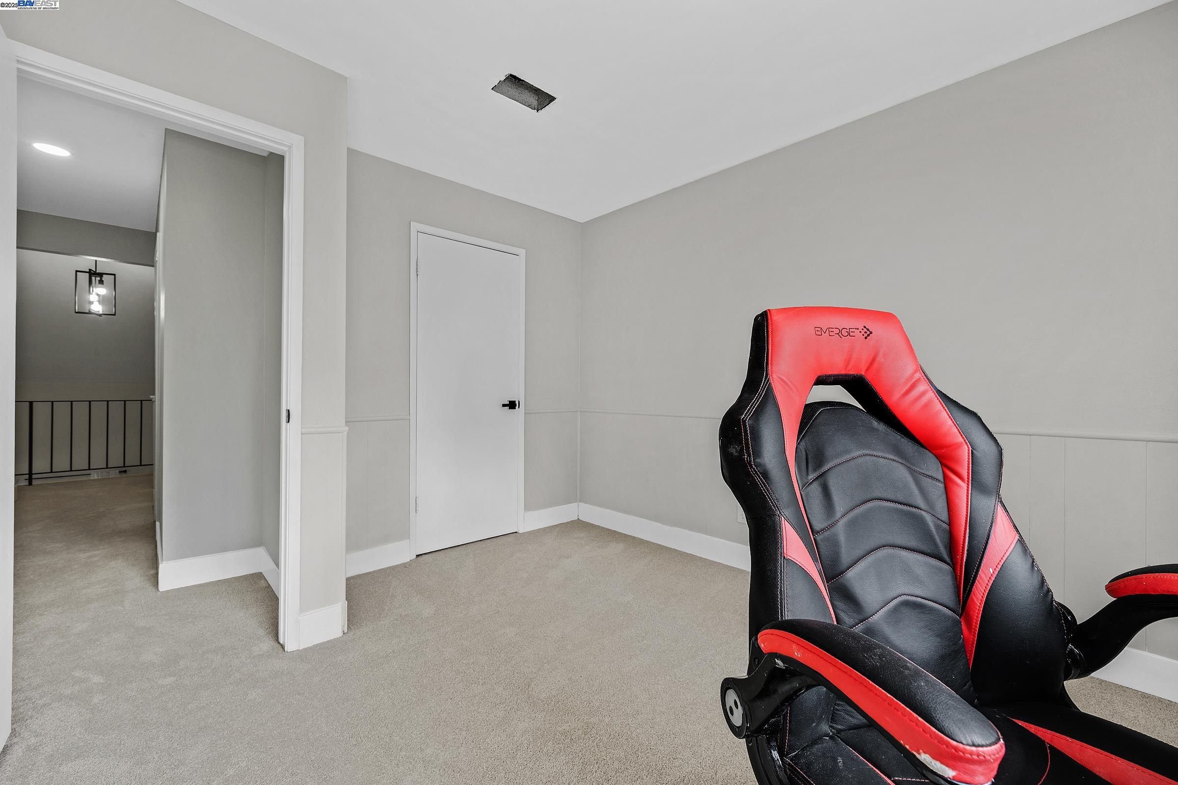2413 Heatherleaf Ln