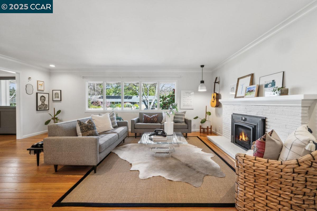 547 Merriewood Dr
