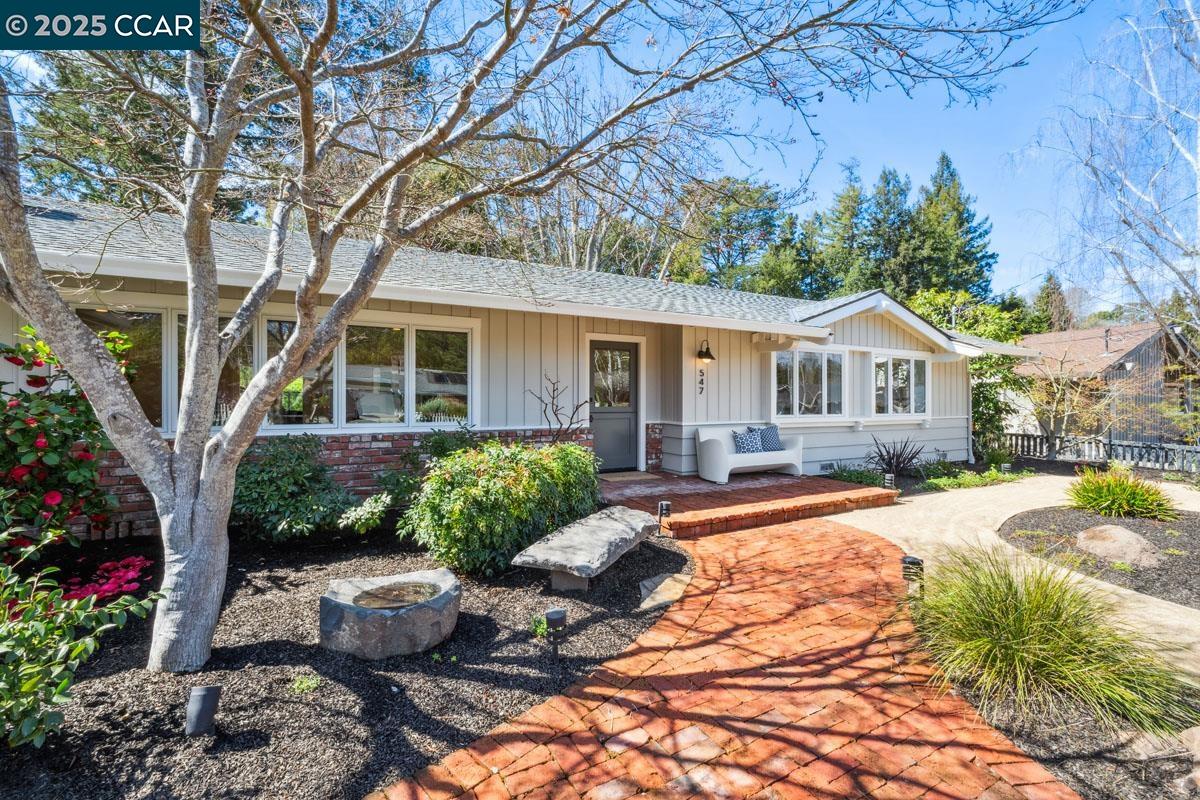 547 Merriewood Dr