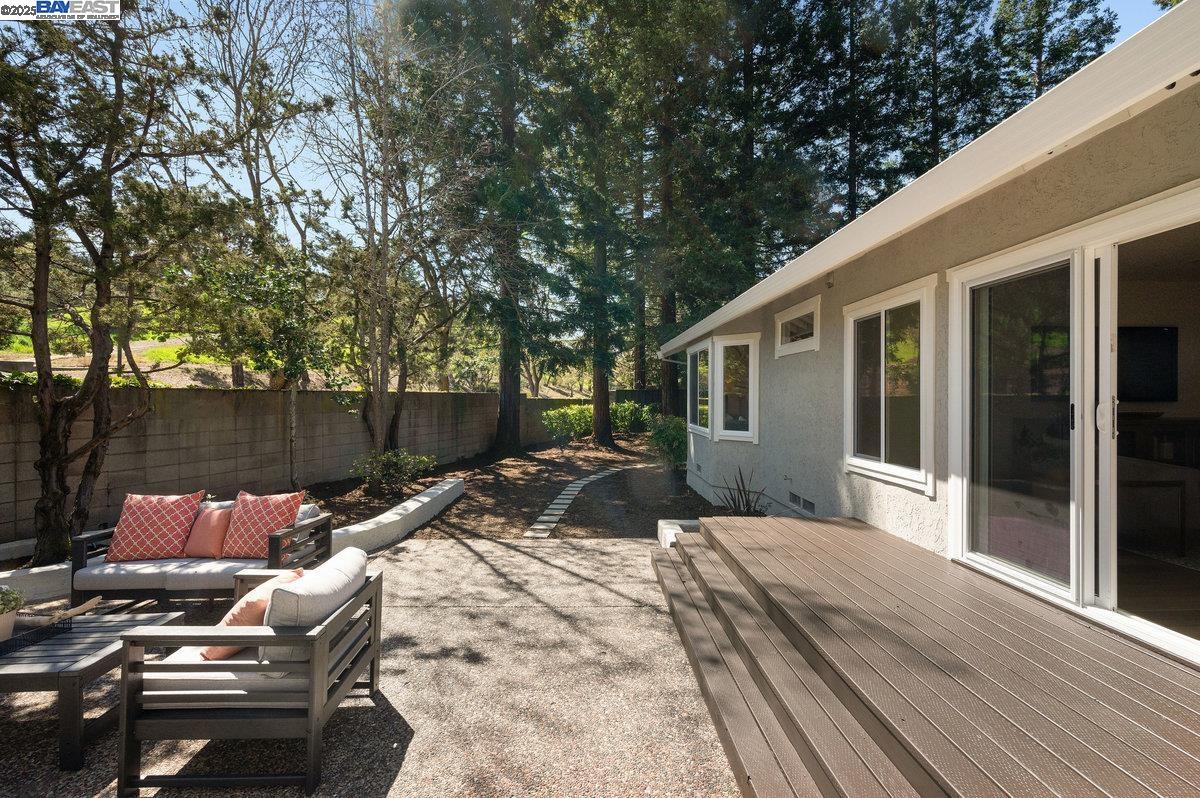2035 Chadbourne Ct