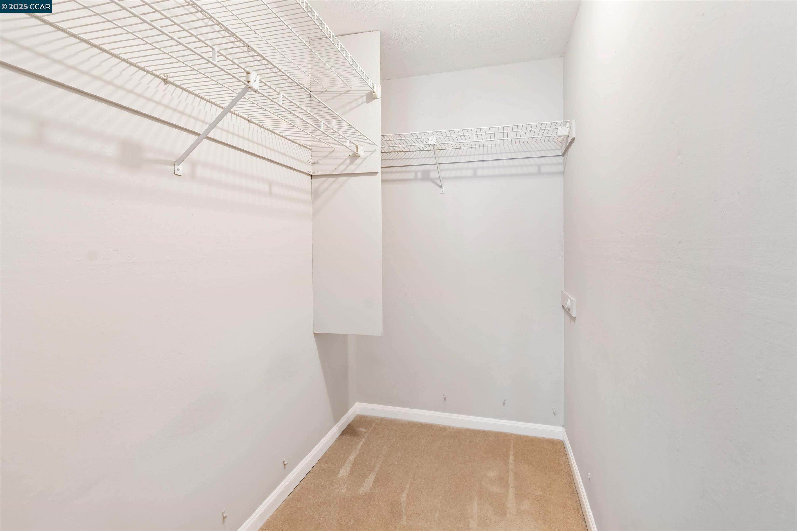 1457 Marchbanks Dr. # 4