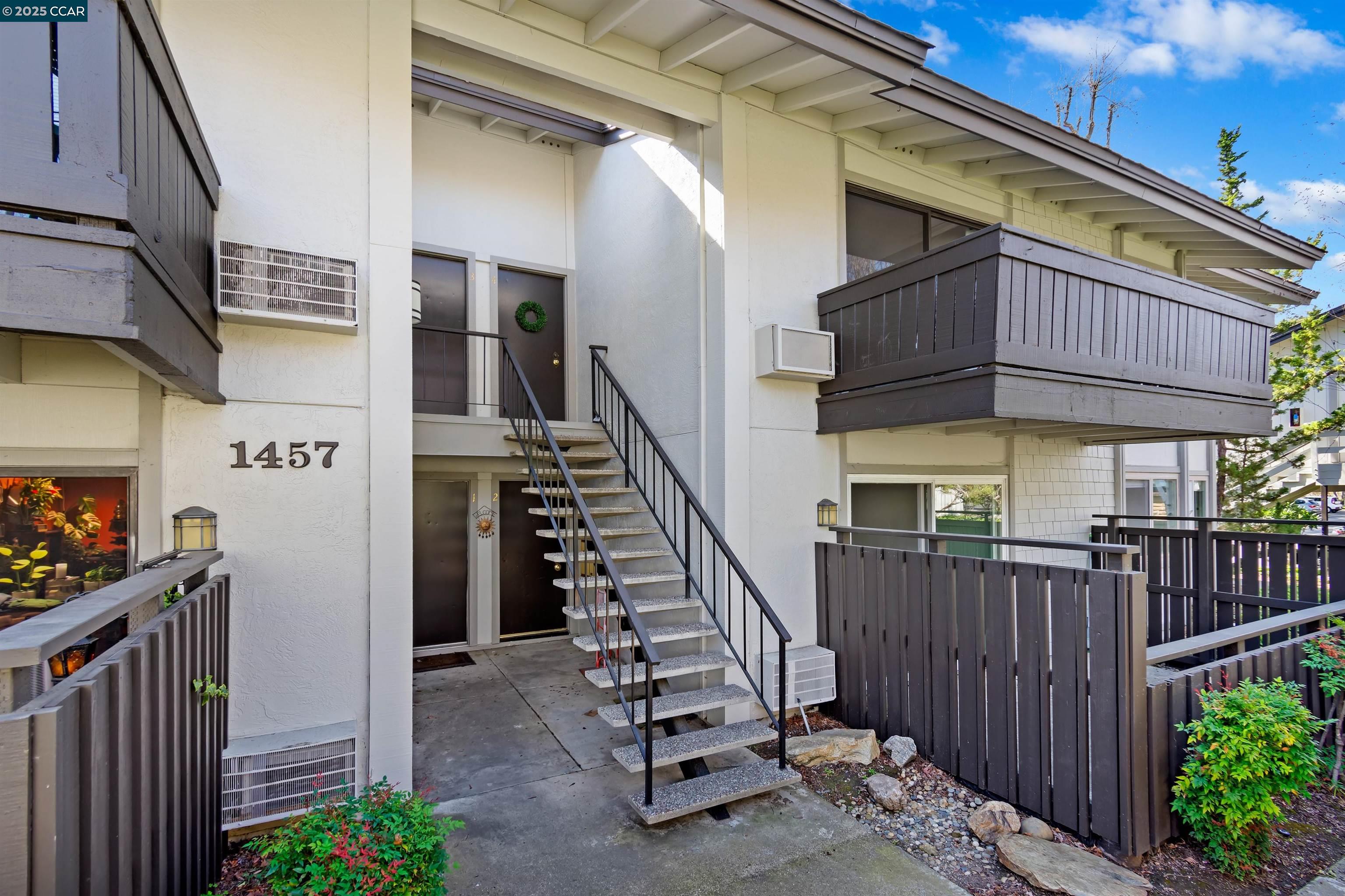 1457 Marchbanks Dr. # 4