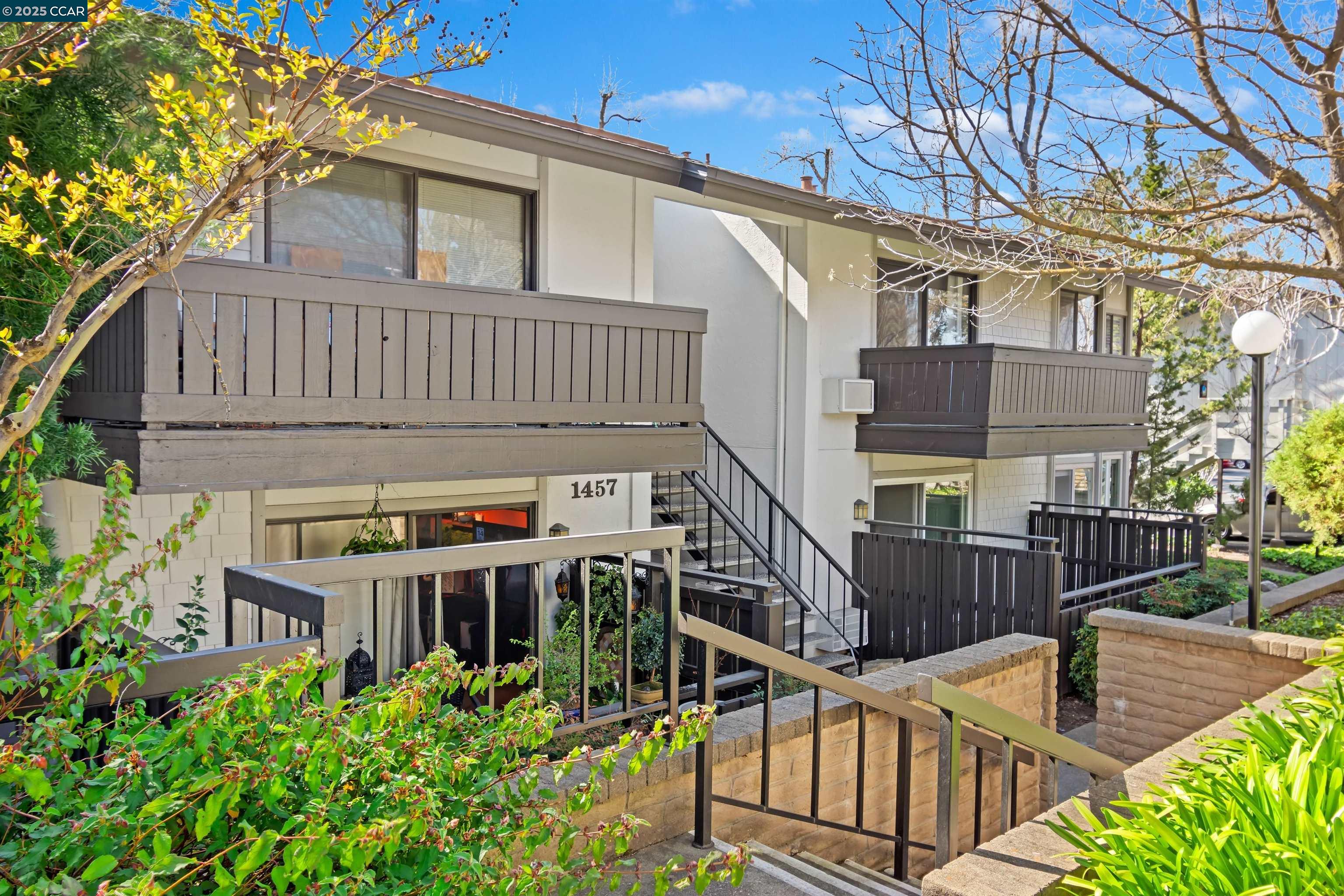 1457 Marchbanks Dr. # 4