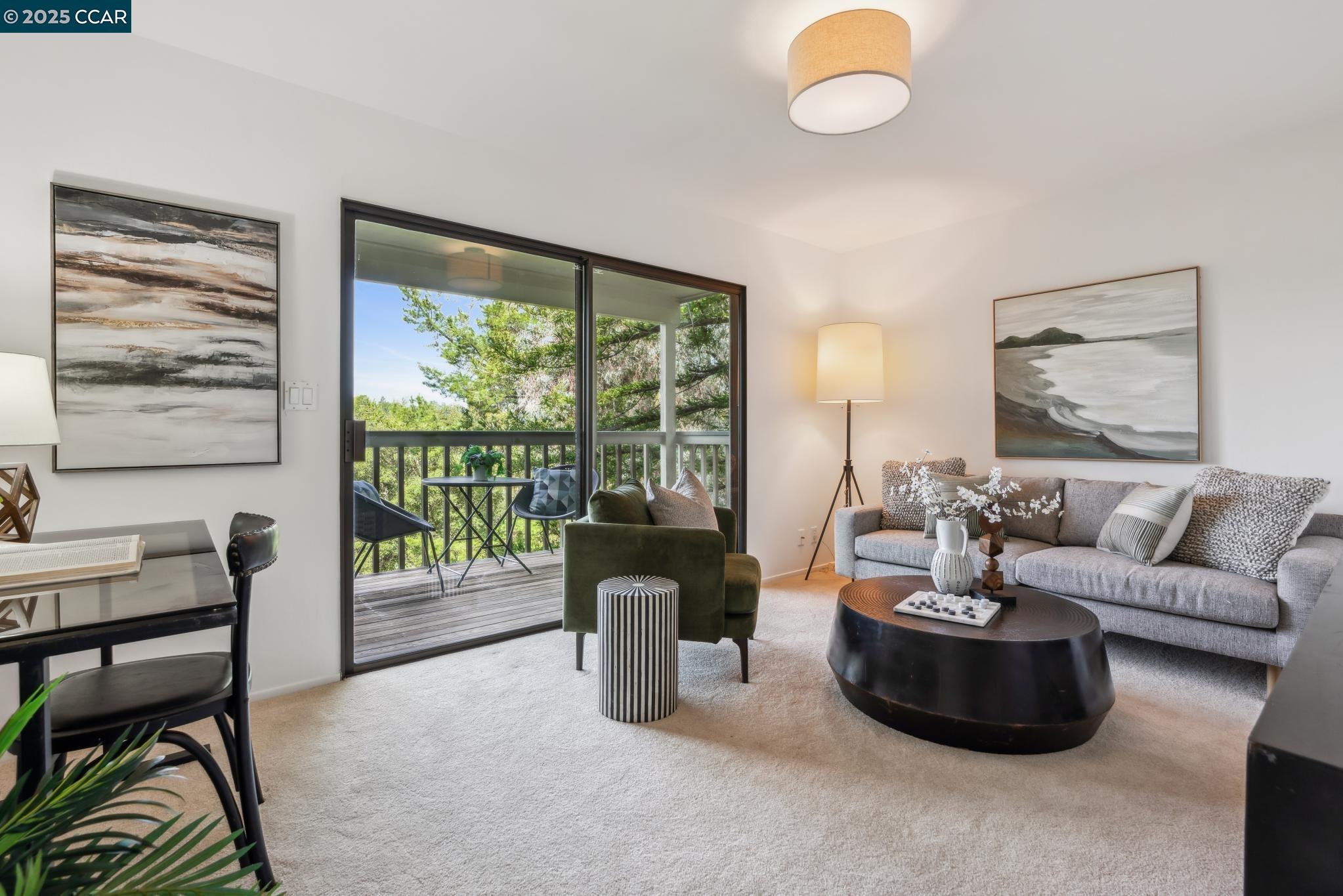 128 Ardith Dr