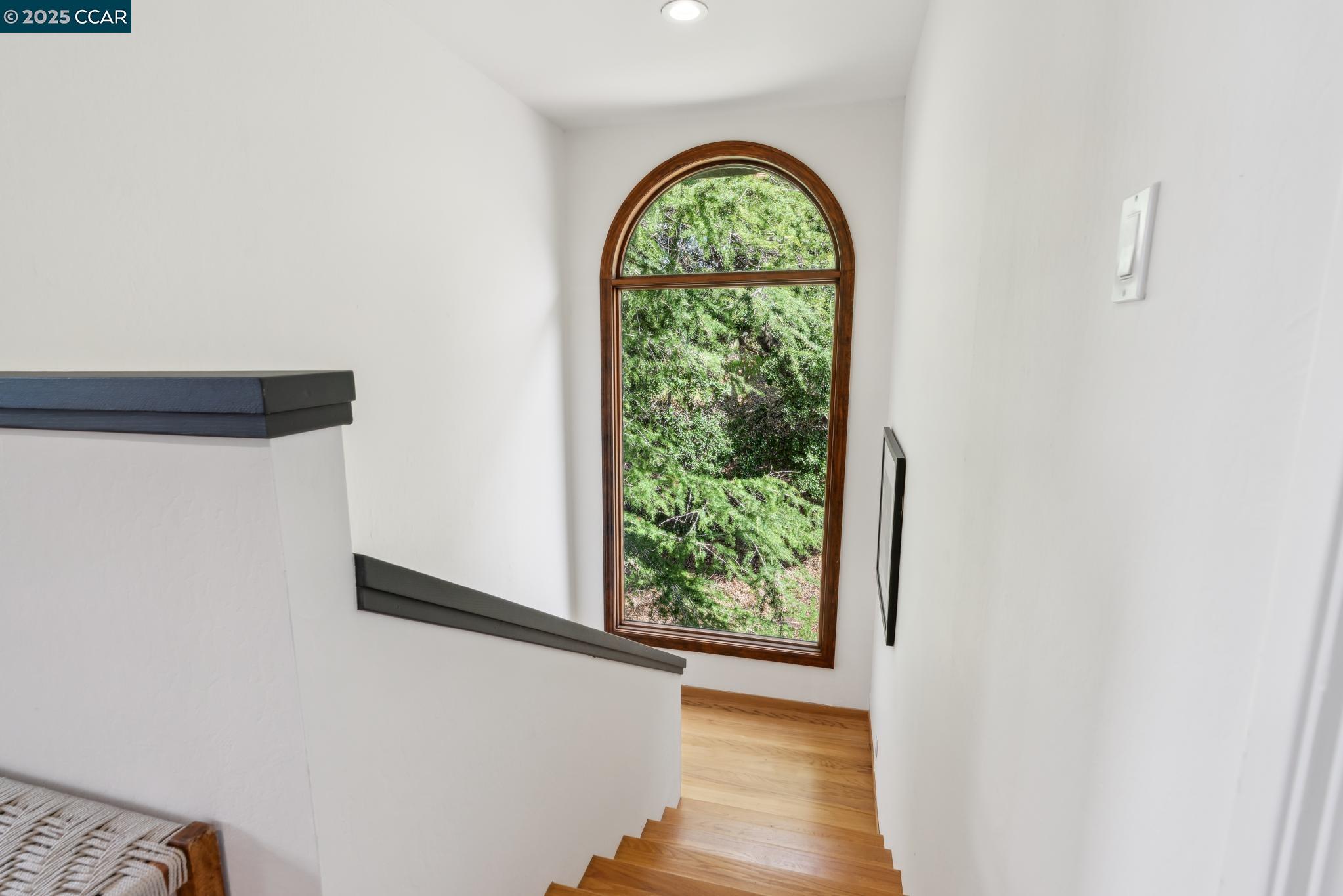 128 Ardith Dr