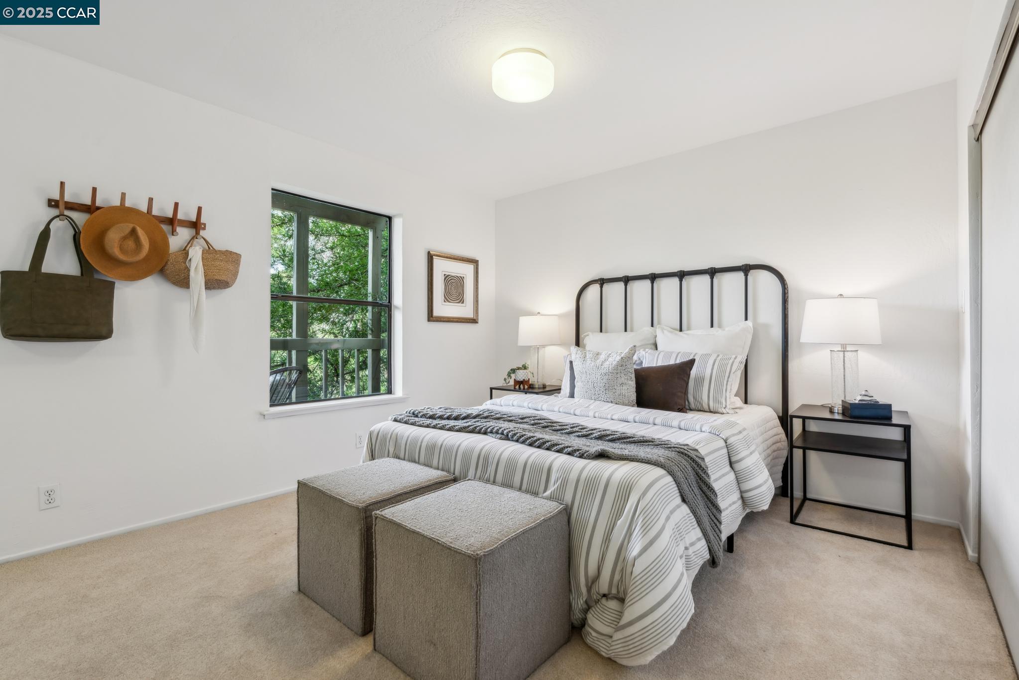 128 Ardith Dr