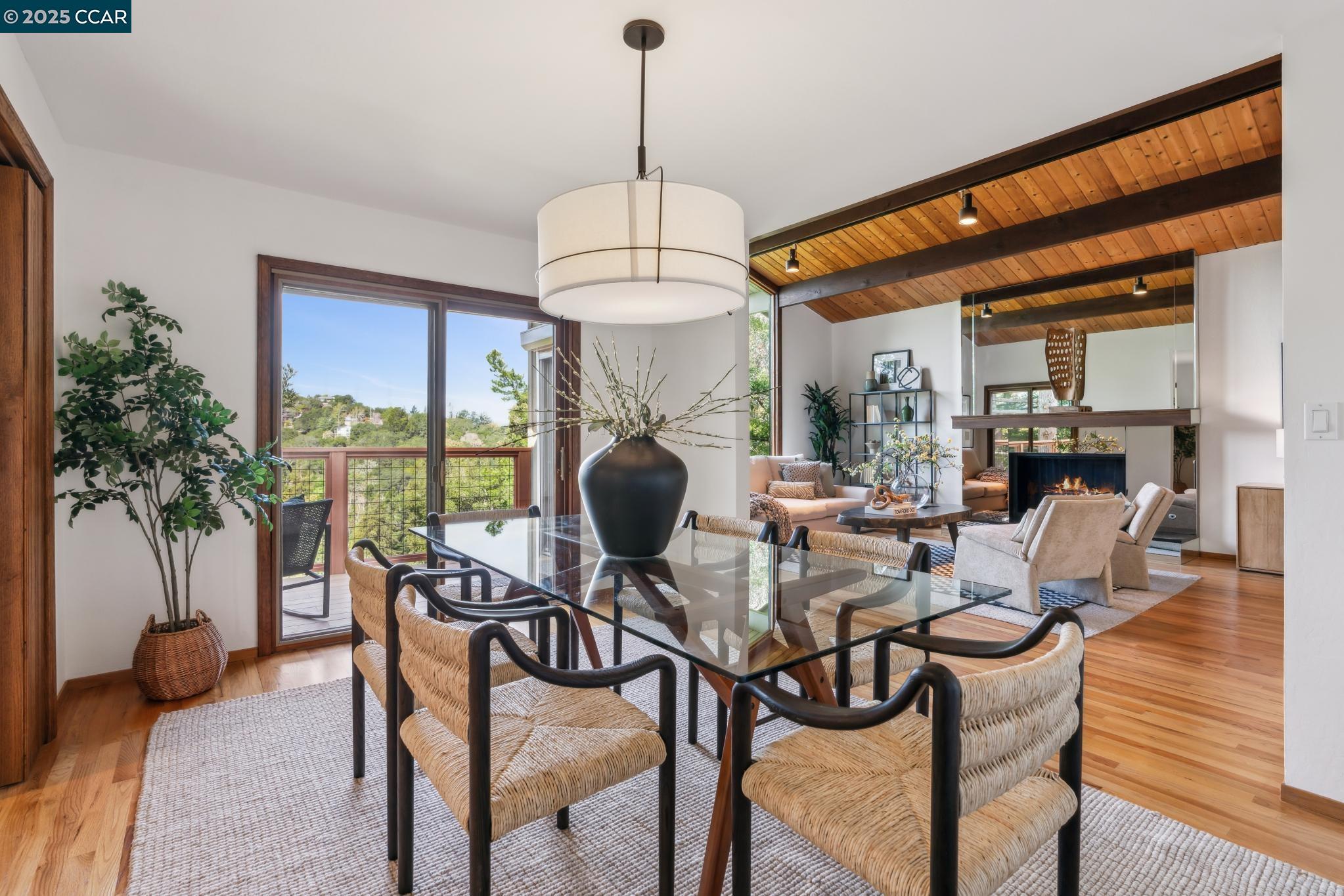 128 Ardith Dr