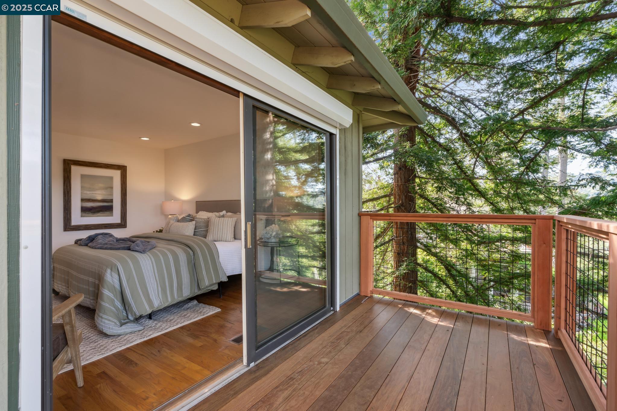 128 Ardith Dr