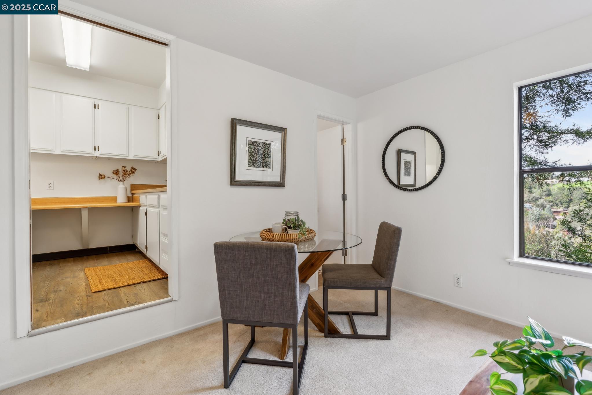 128 Ardith Dr
