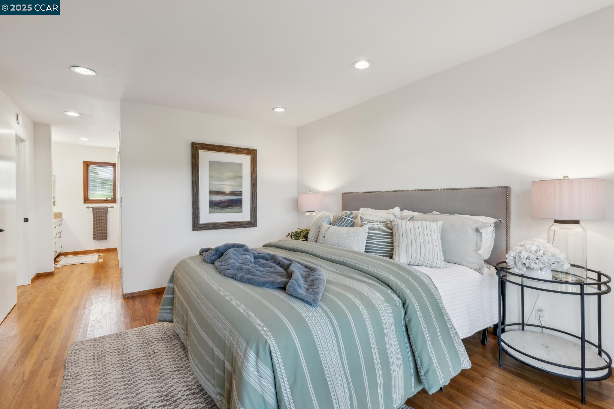 128 Ardith Dr