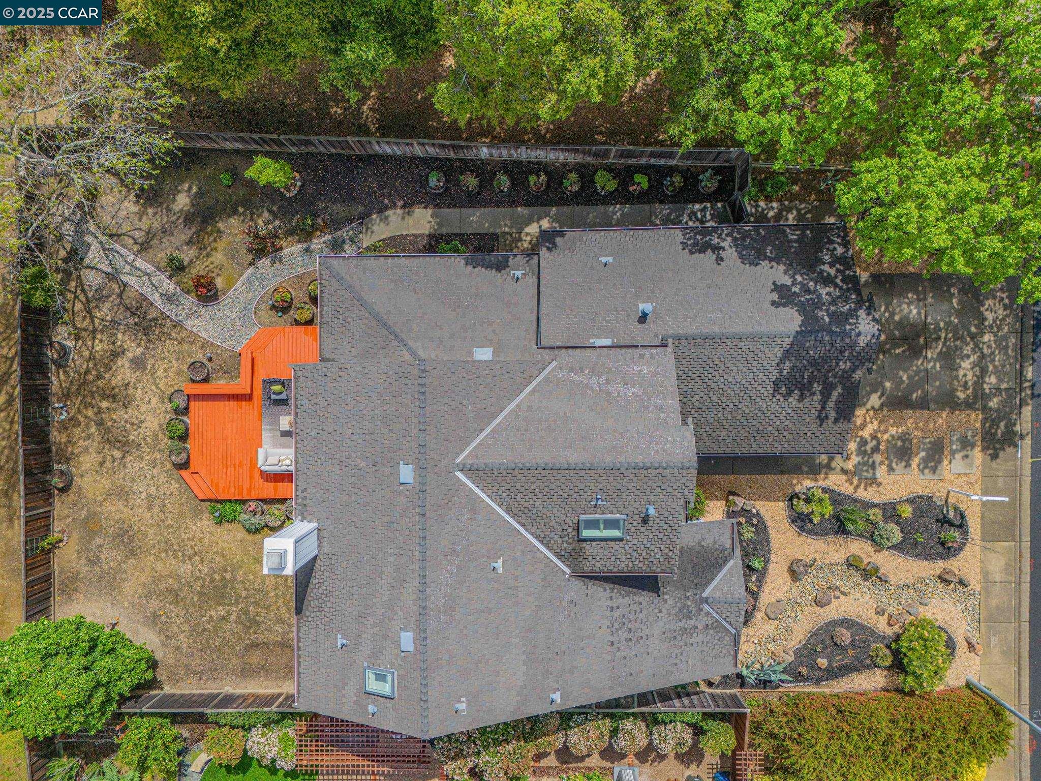 2288 Heritage Hills Dr.