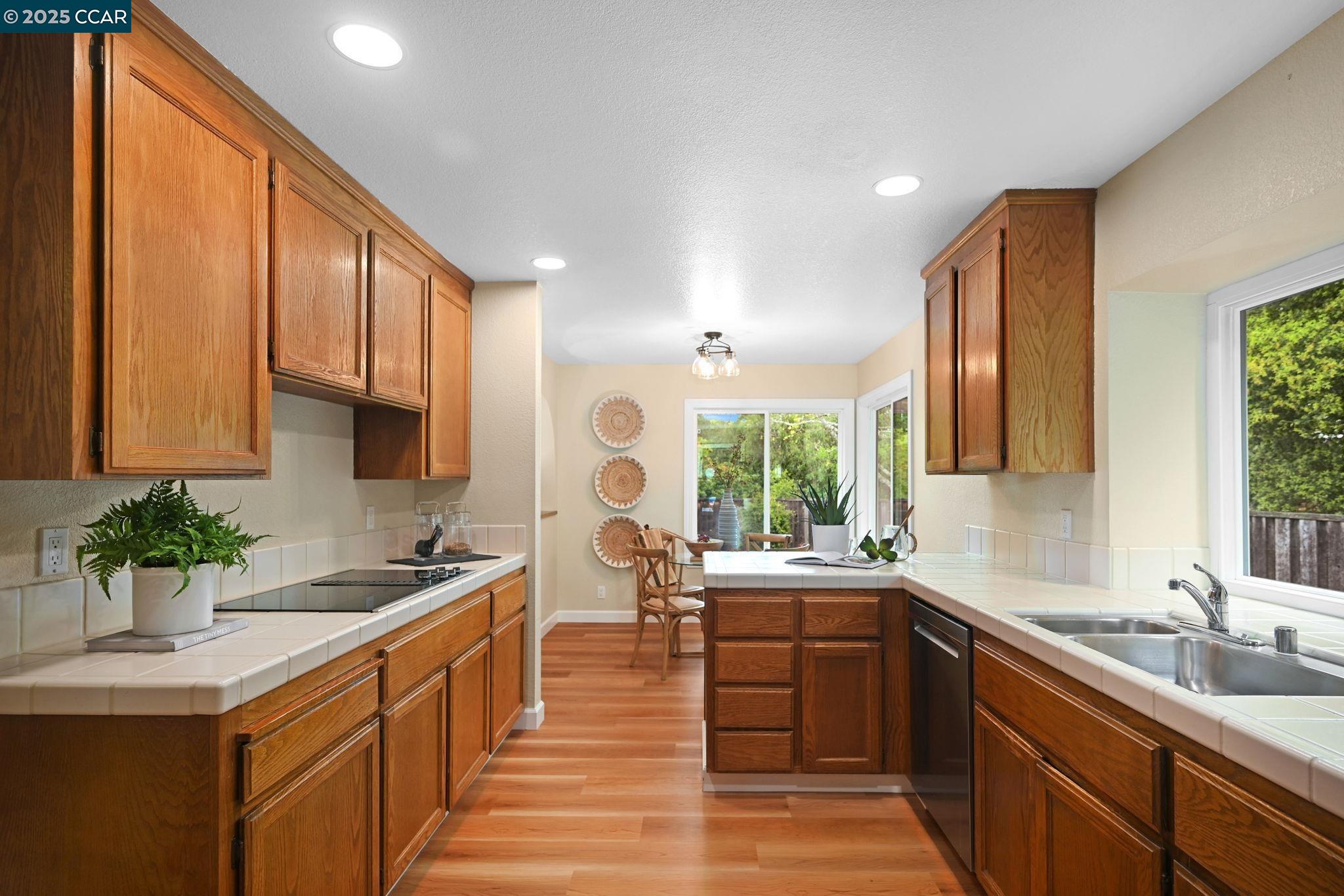 2288 Heritage Hills Dr.