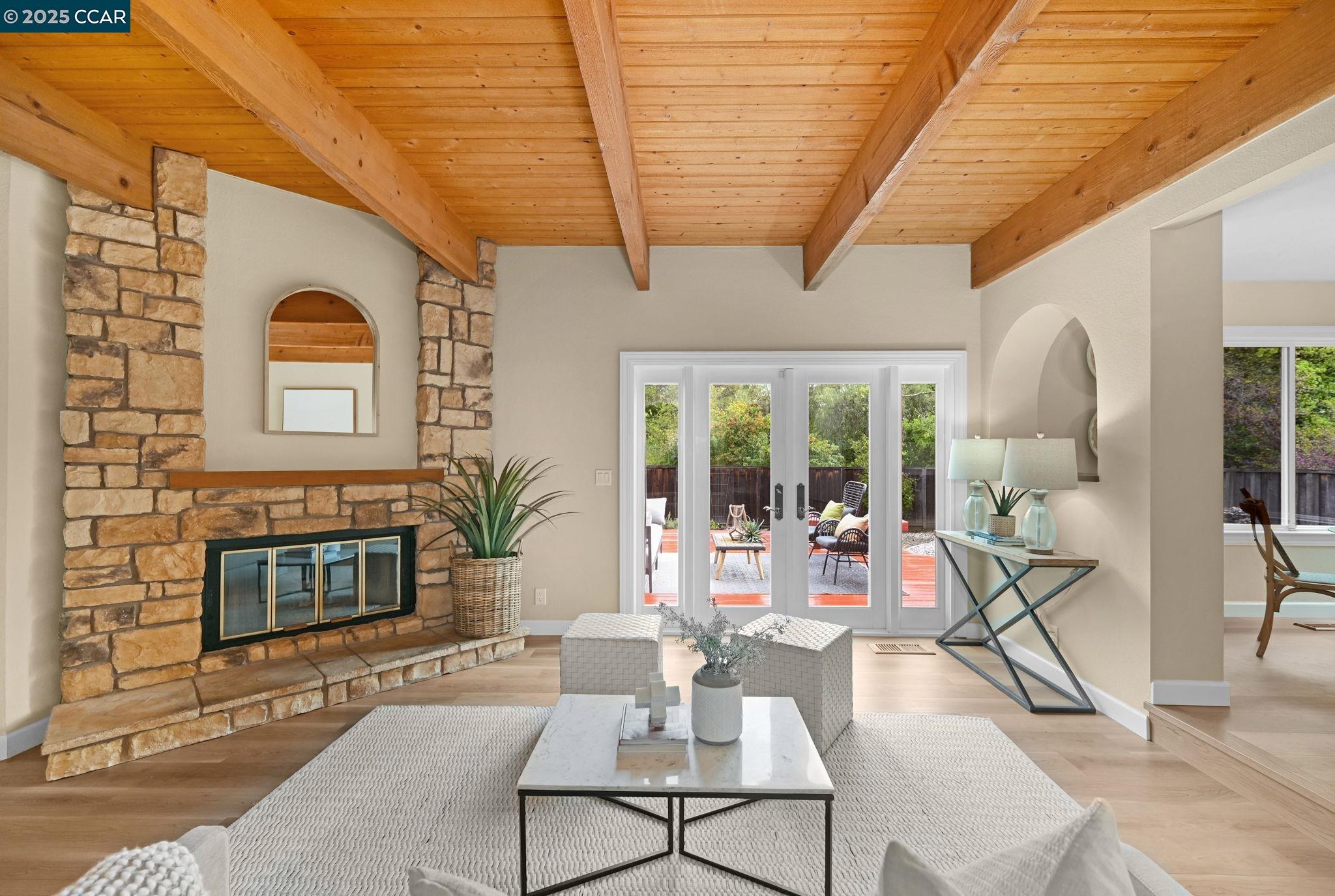 2288 Heritage Hills Dr.