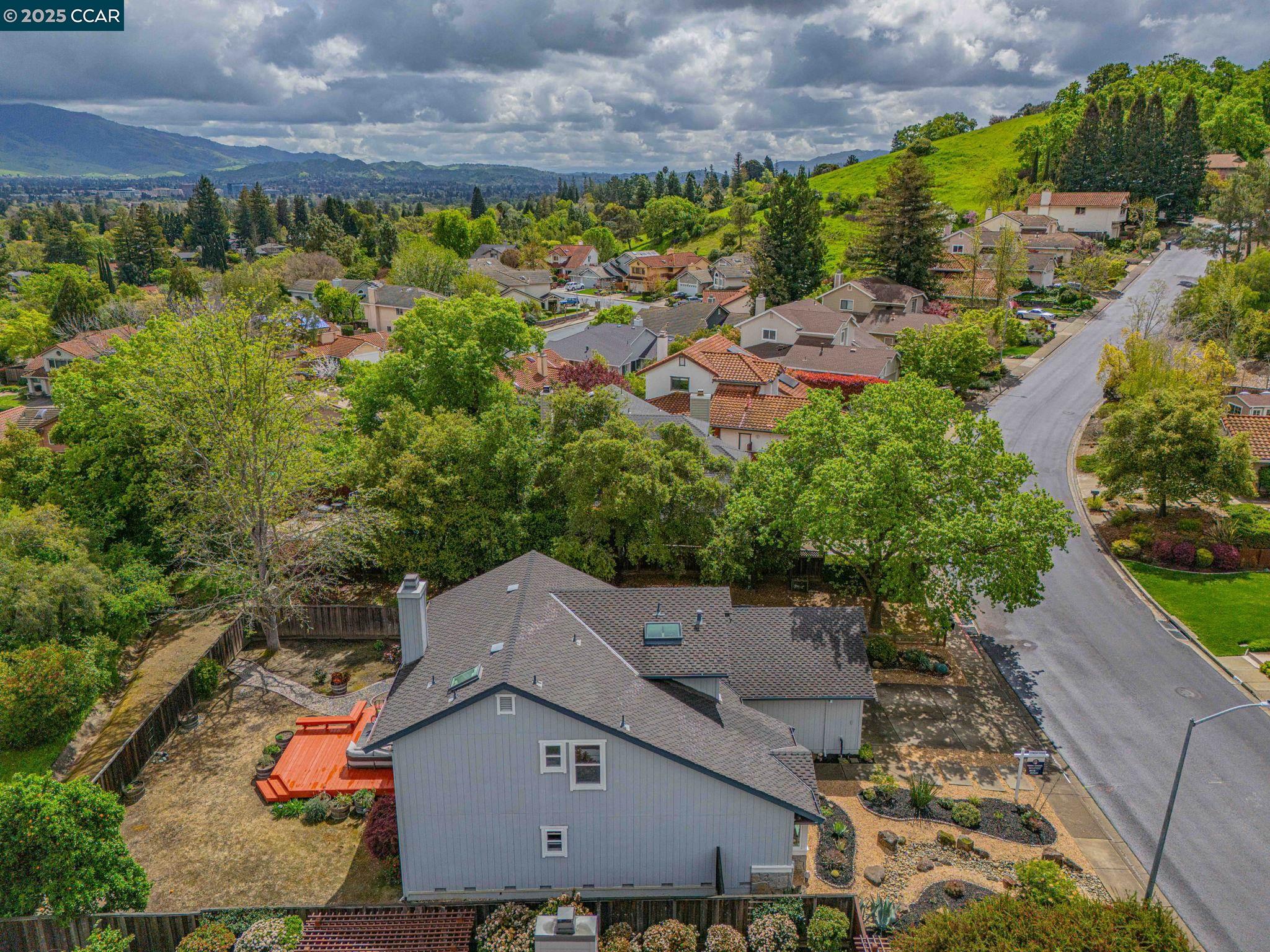 2288 Heritage Hills Dr.
