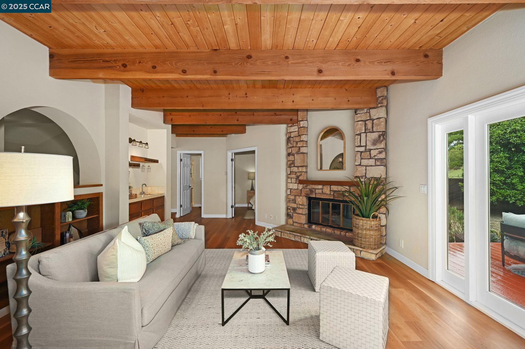 2288 Heritage Hills Dr.