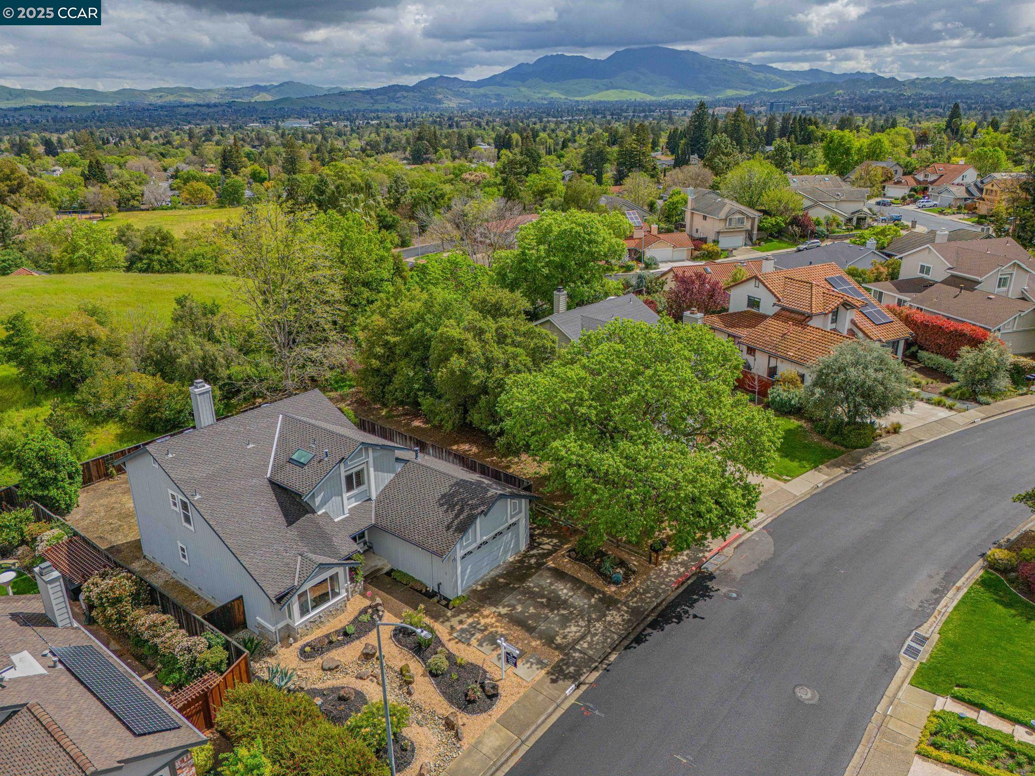 2288 Heritage Hills Dr.