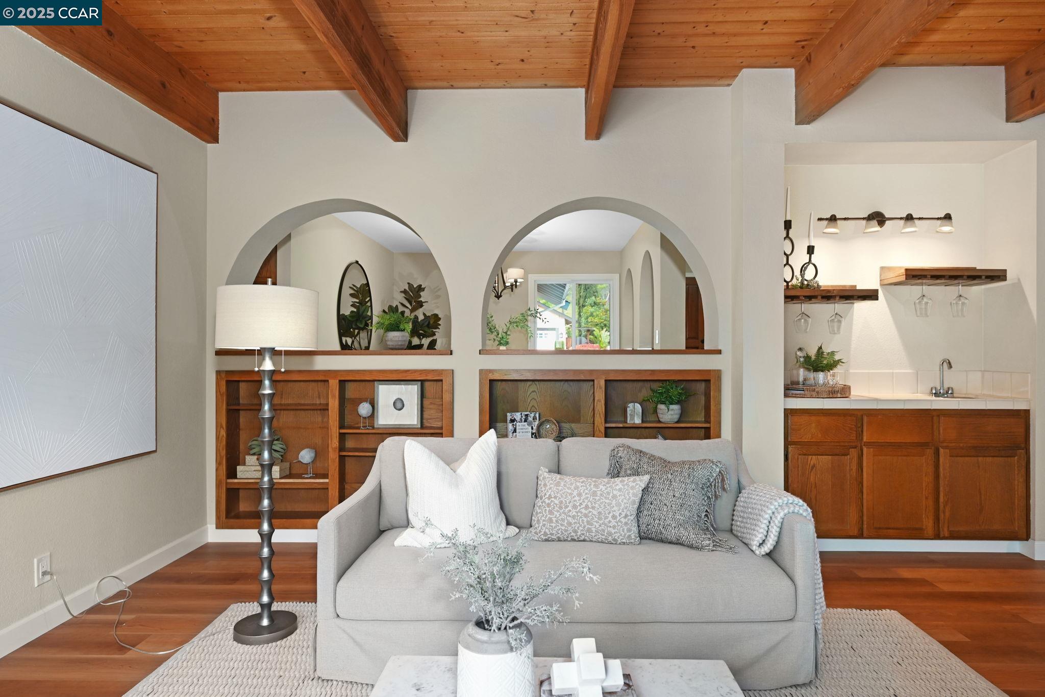 2288 Heritage Hills Dr.