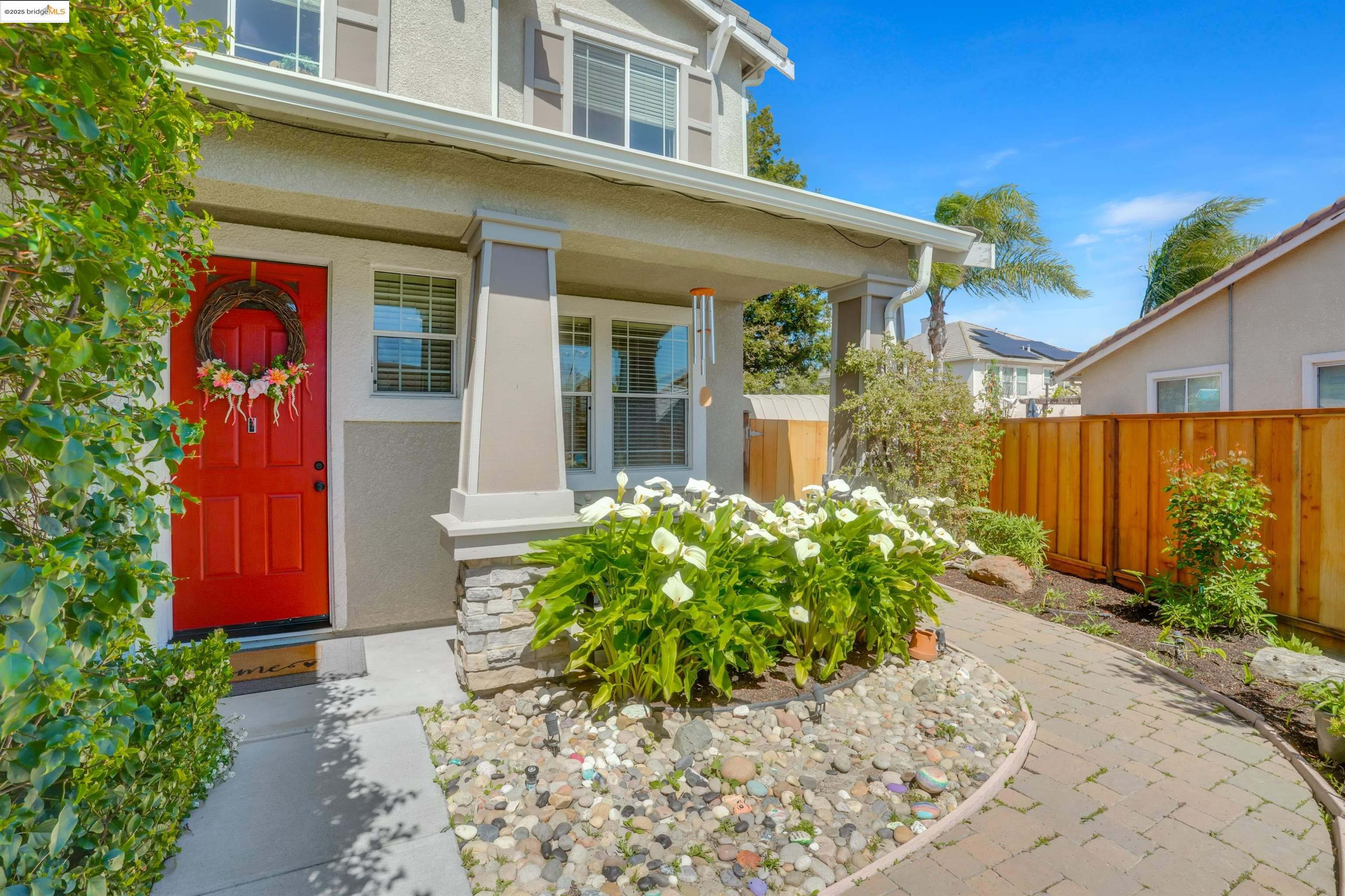 17 Lowell Ct