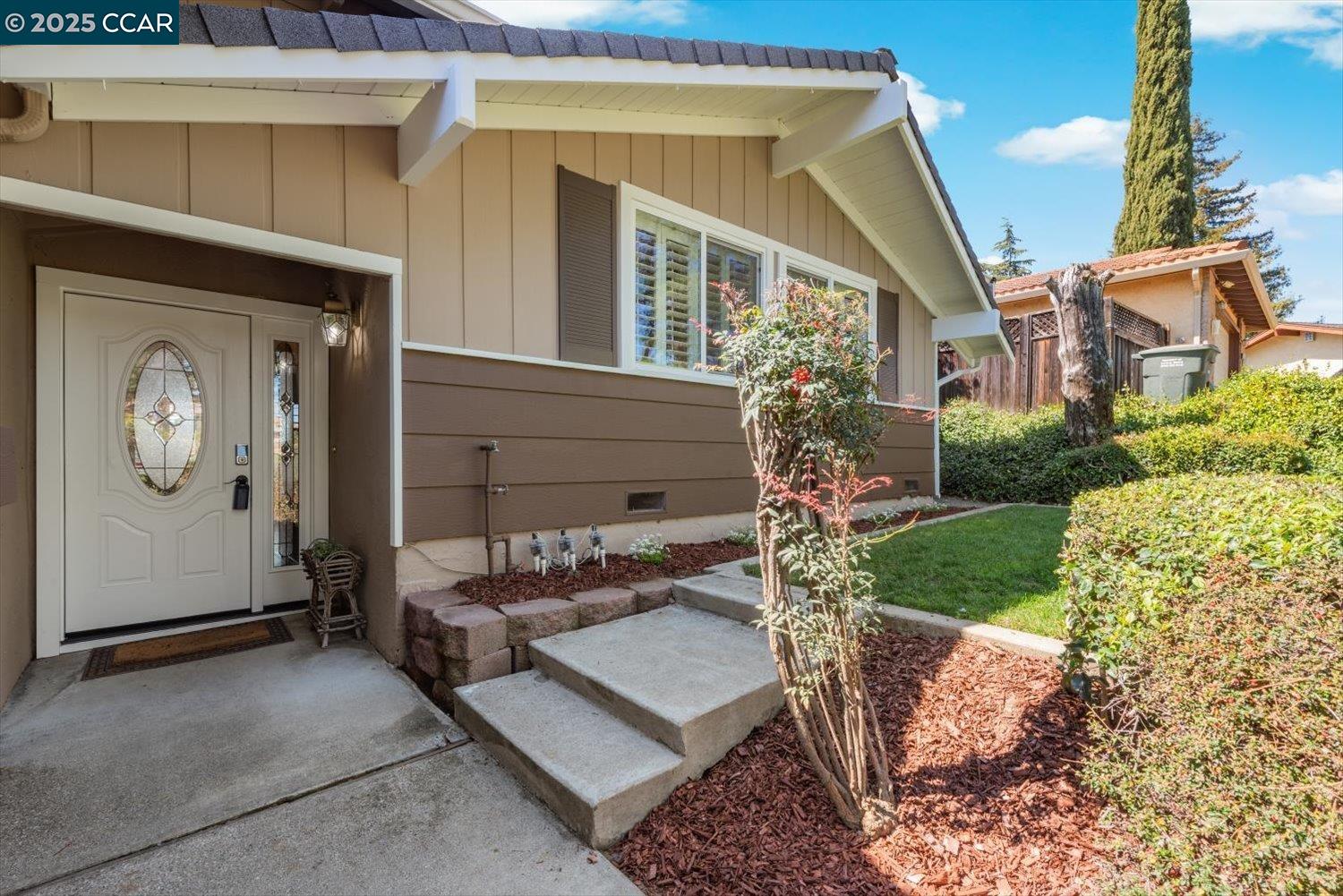 2409 Panoramic Dr