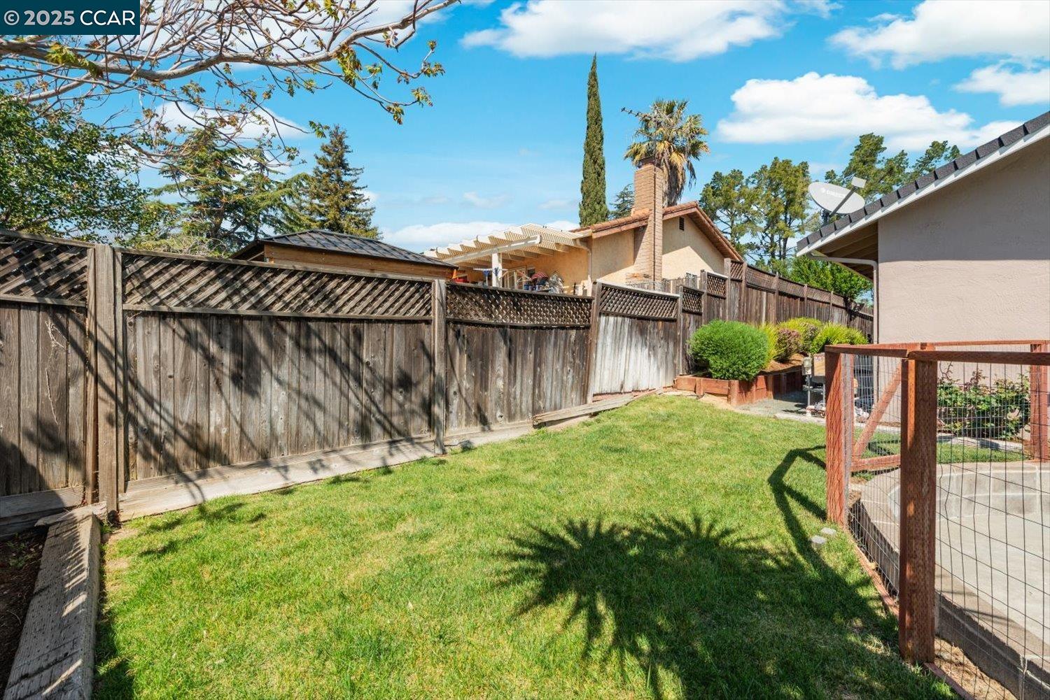 2409 Panoramic Dr