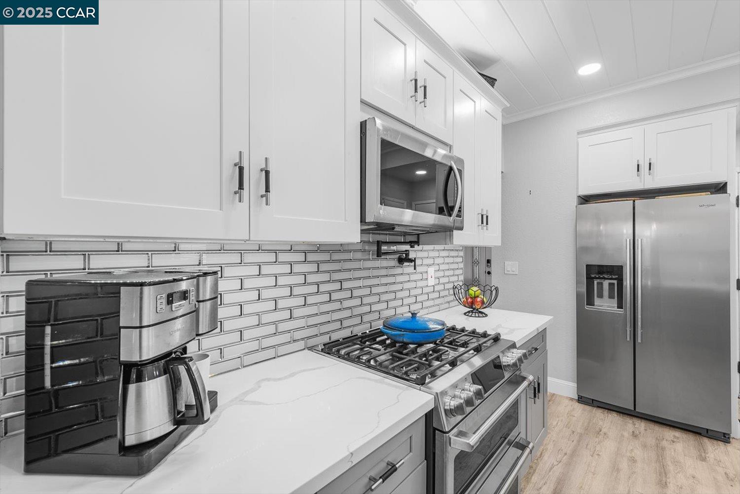 2409 Panoramic Dr