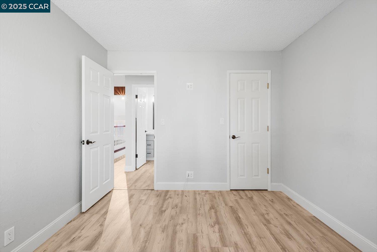 2409 Panoramic Dr