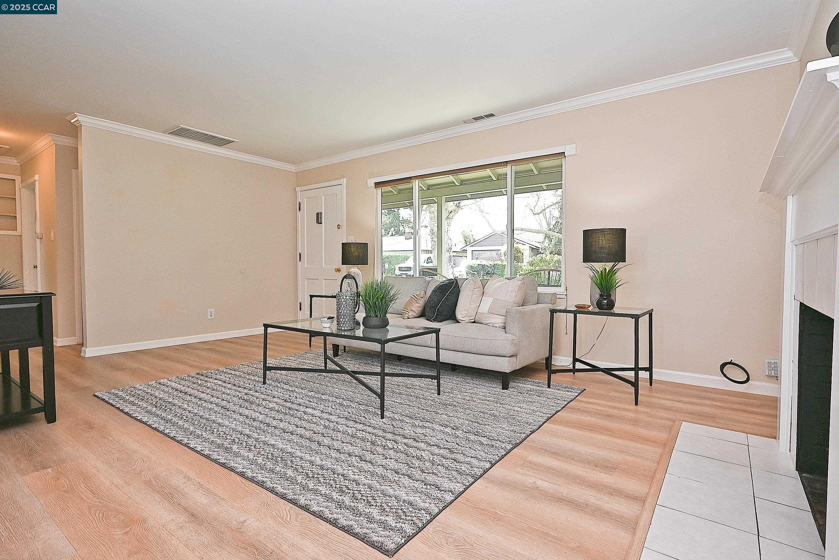 130 Luella Dr