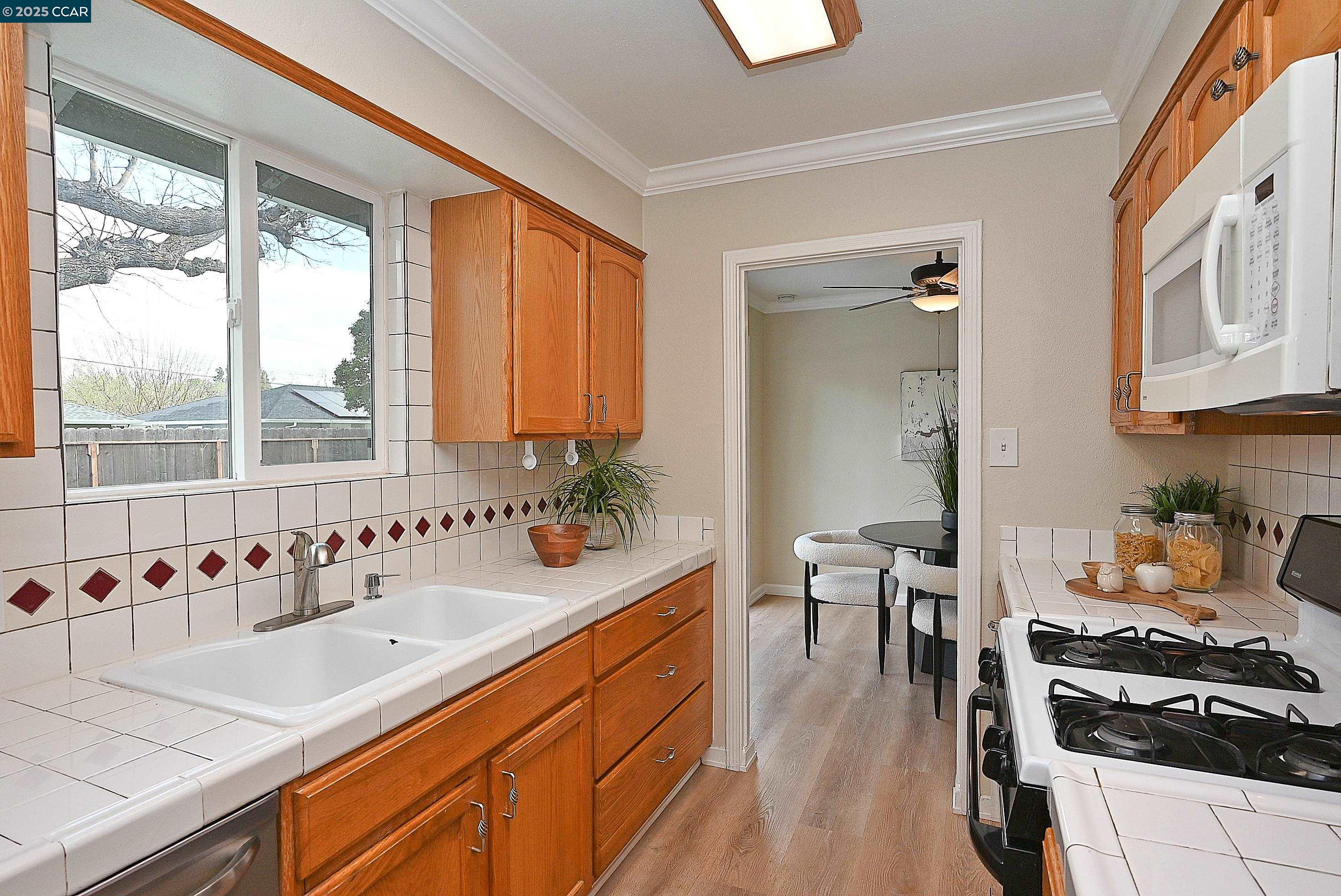 130 Luella Dr