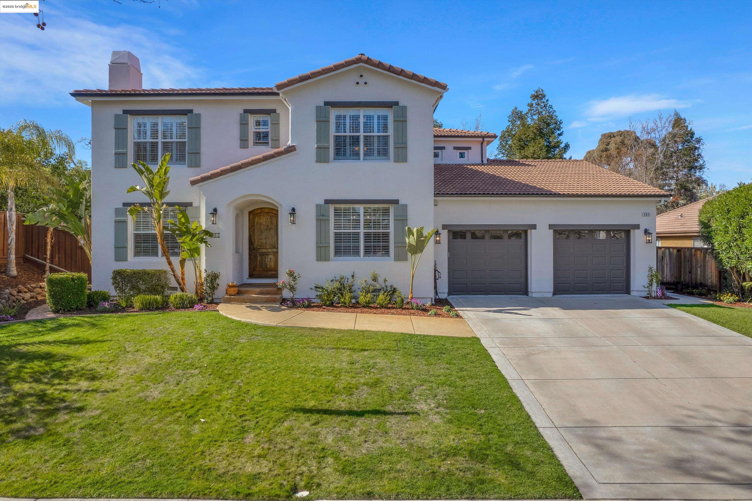 905 Rutherford Cir