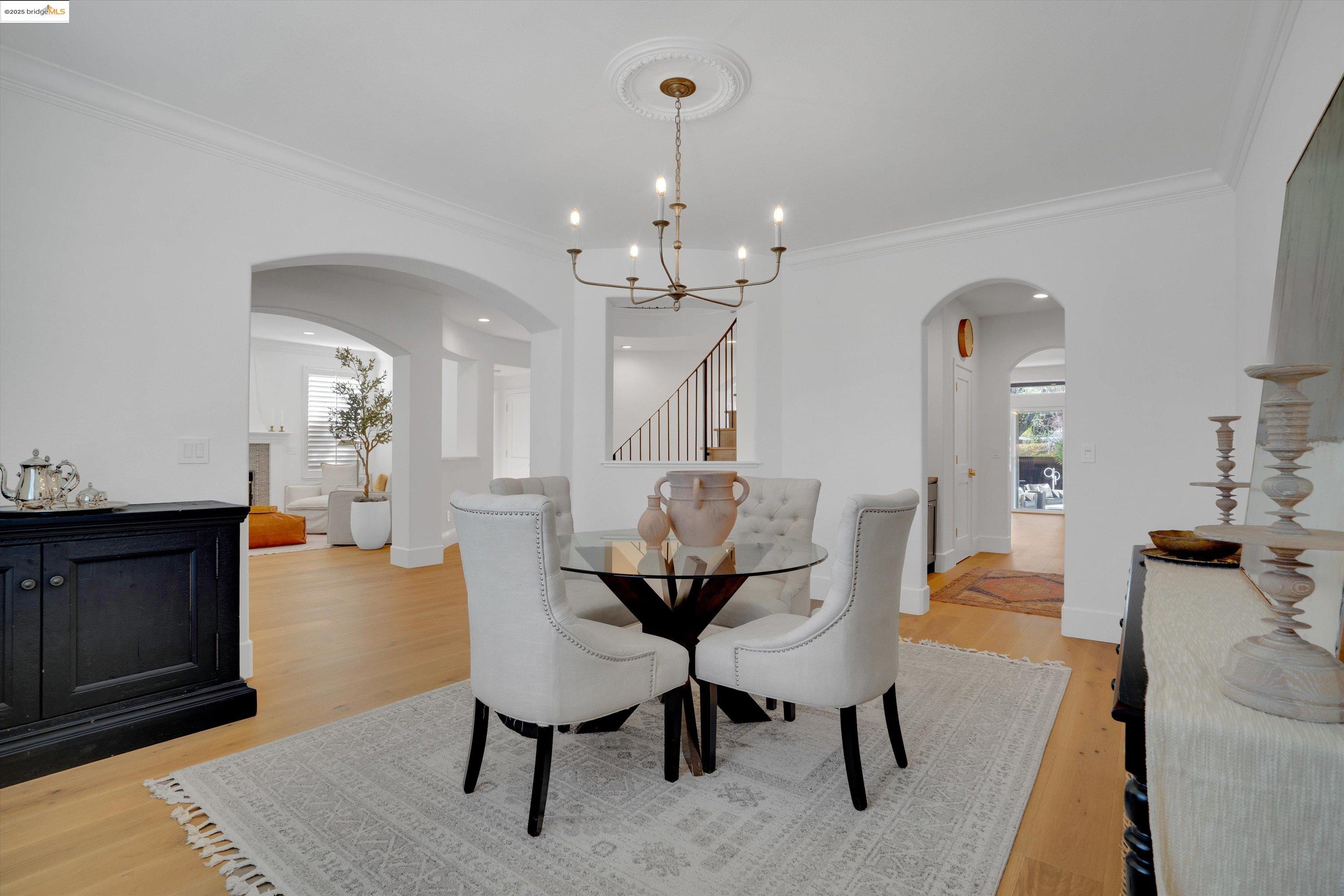 905 Rutherford Cir
