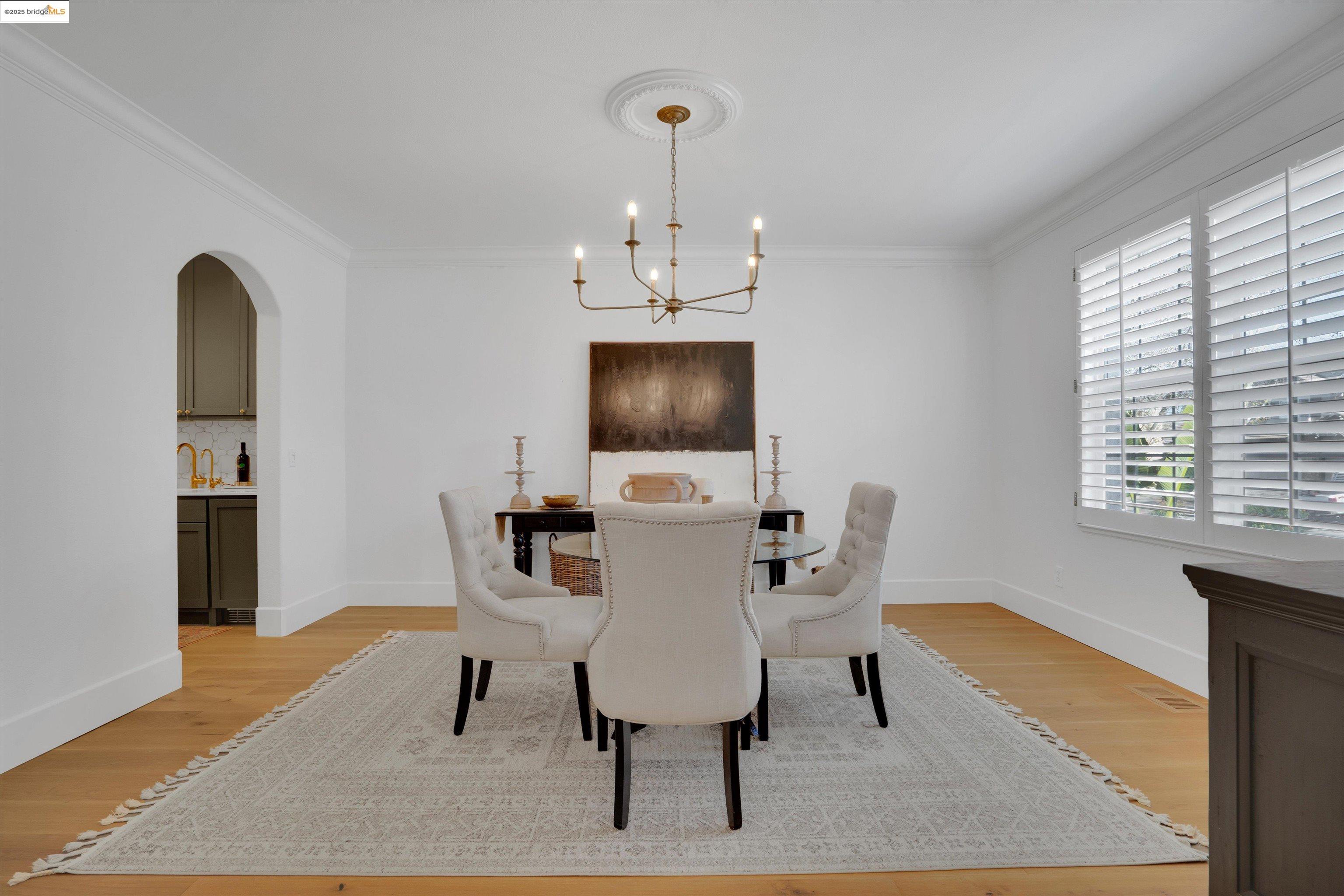 905 Rutherford Cir