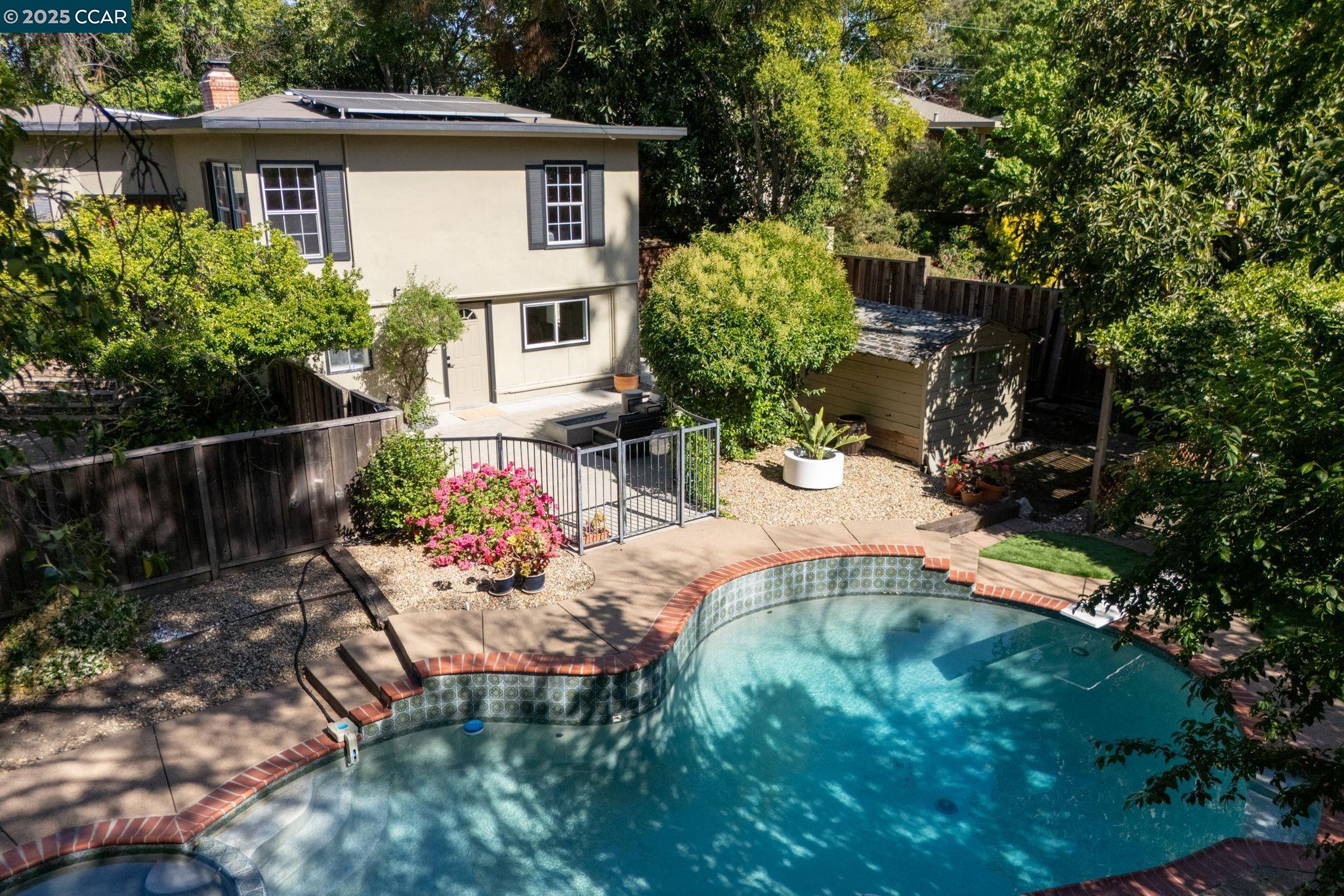 2489 Encinal Drive