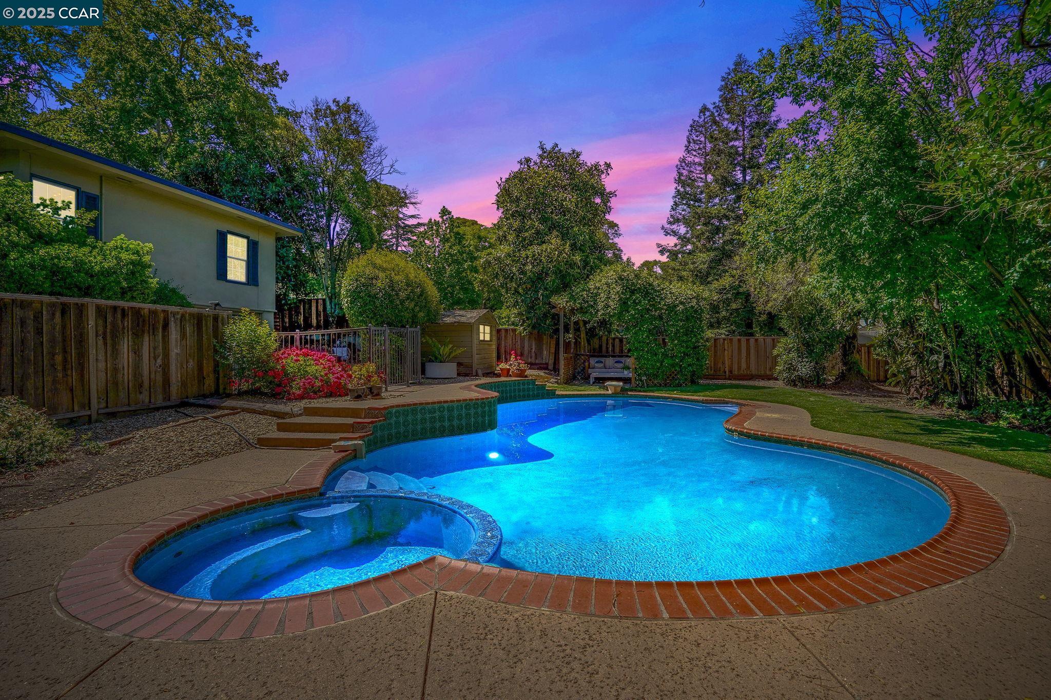 2489 Encinal Drive